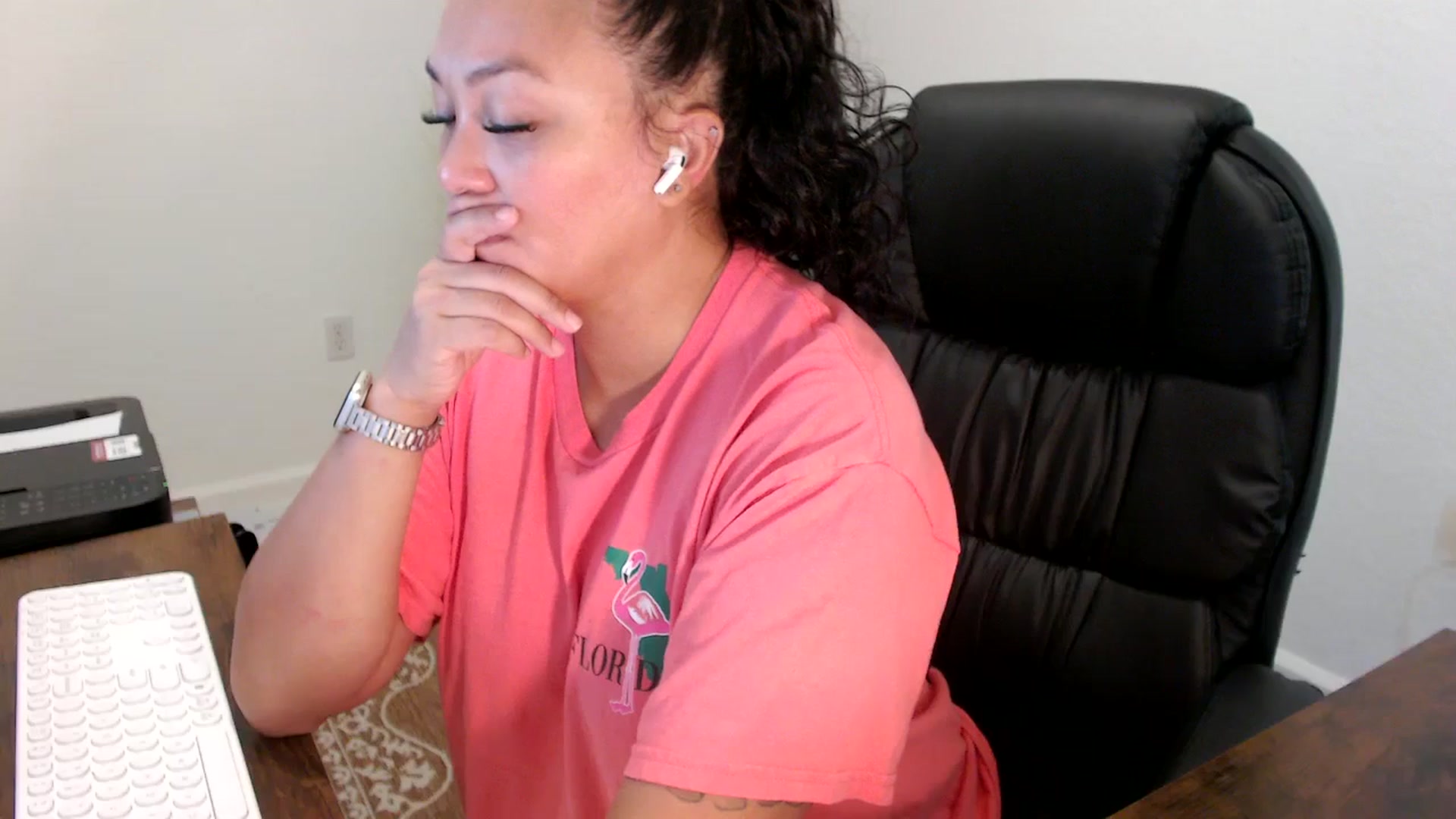 Gallery image thumbnail from MickaylaStar's myfreecams stream on, 09/11/2025, 16:45 image 17 of 20