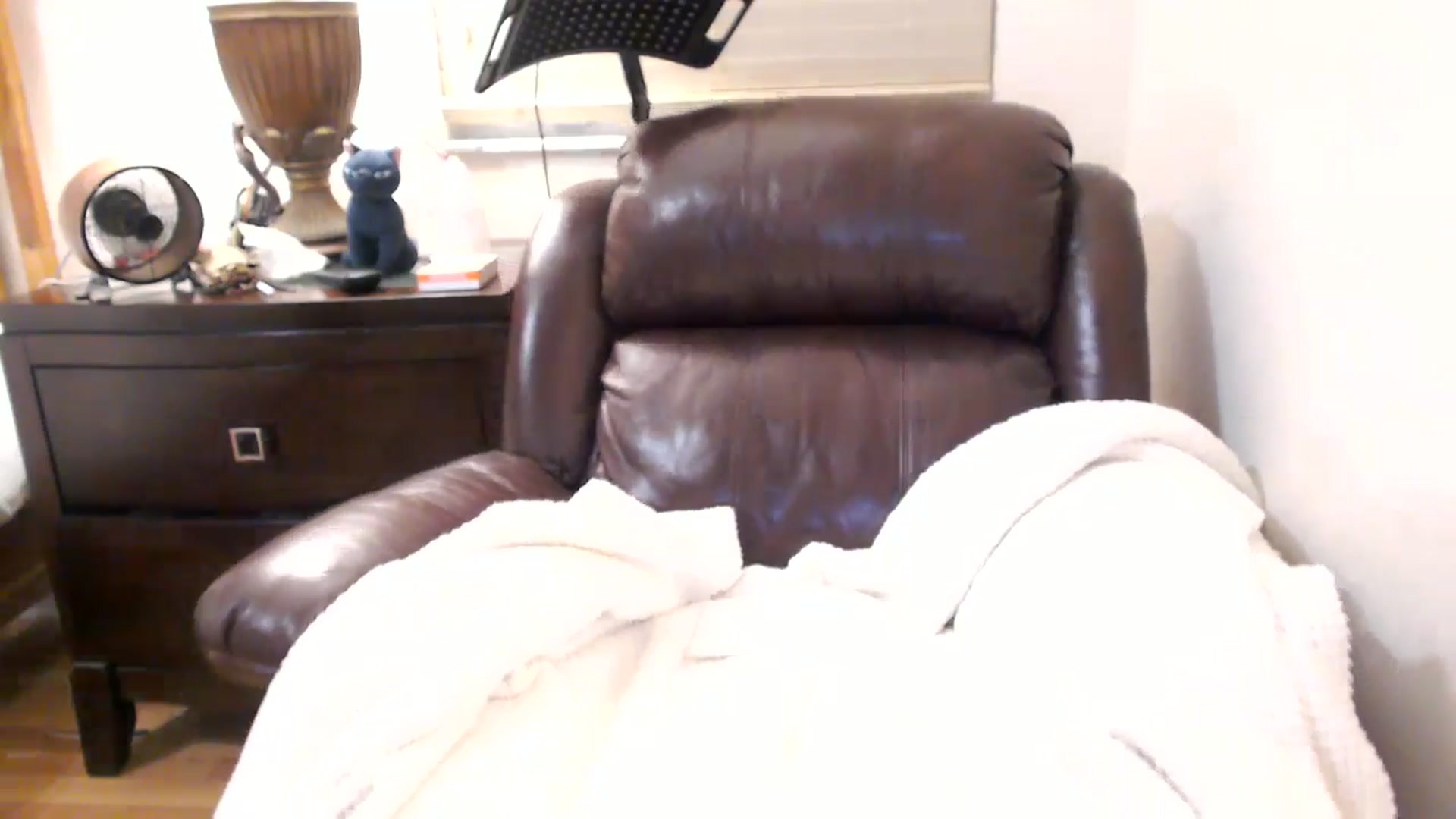 Gallery image thumbnail from MickaylaStar's myfreecams stream on, 09/12/2025, 24:20 image 12 of 20