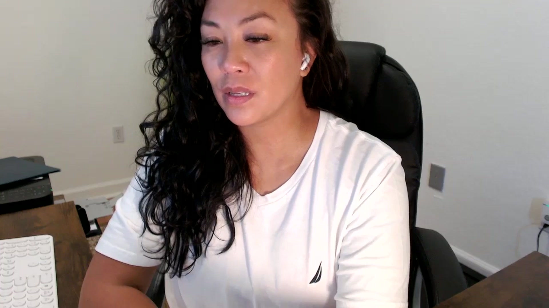 Gallery image thumbnail from MickaylaStar's myfreecams stream on, 09/12/2025, 15:54 image 4 of 20