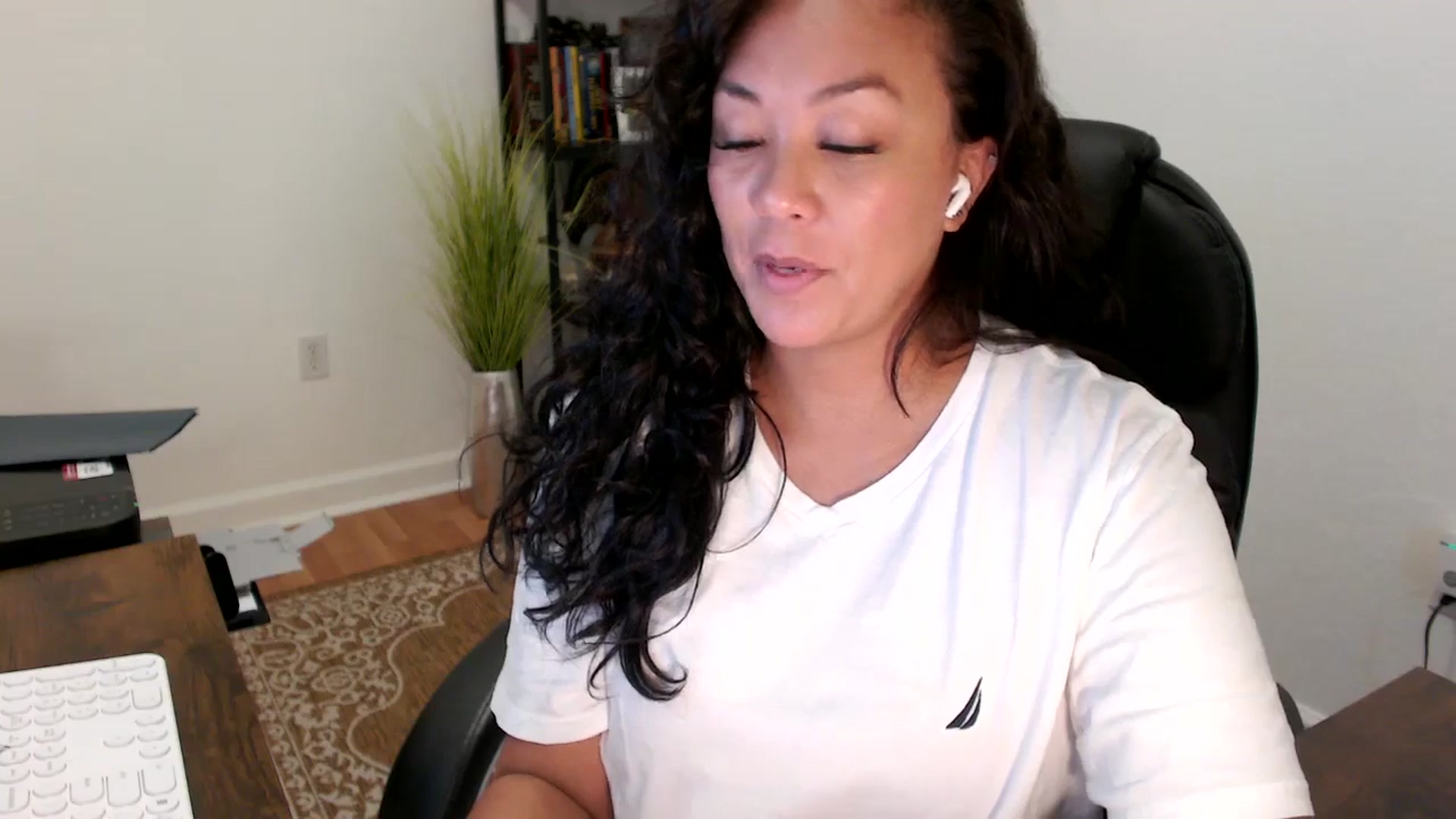 Gallery image thumbnail from MickaylaStar's myfreecams stream on, 09/12/2025, 20:08 image 14 of 20