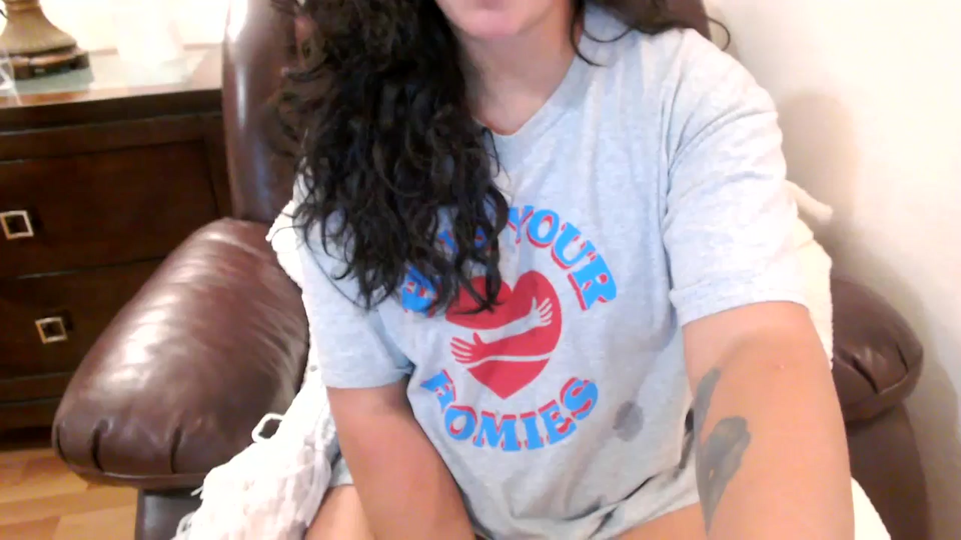 Gallery image thumbnail from MickaylaStar's myfreecams stream on, 09/14/2025, 23:23 image 9 of 20