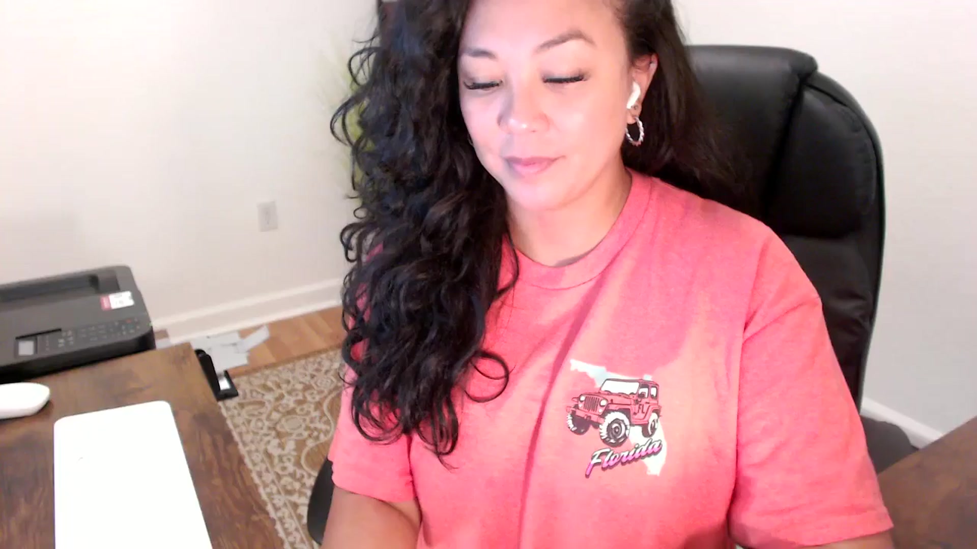 Gallery image thumbnail from MickaylaStar's myfreecams stream on, 09/15/2025, 16:54 image 8 of 20