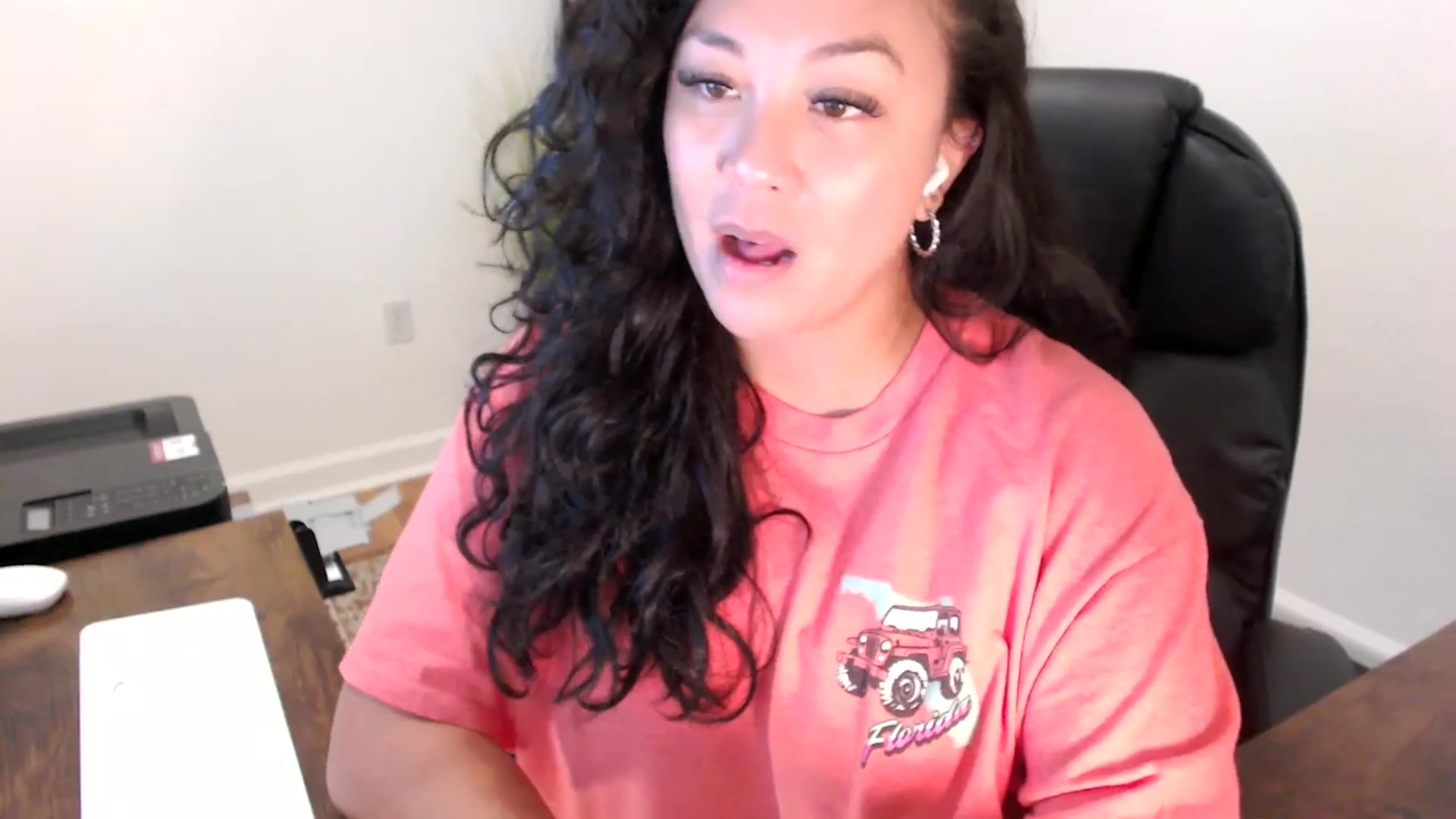 Gallery image thumbnail from MickaylaStar's myfreecams stream on, 09/15/2025, 16:54 image 19 of 20