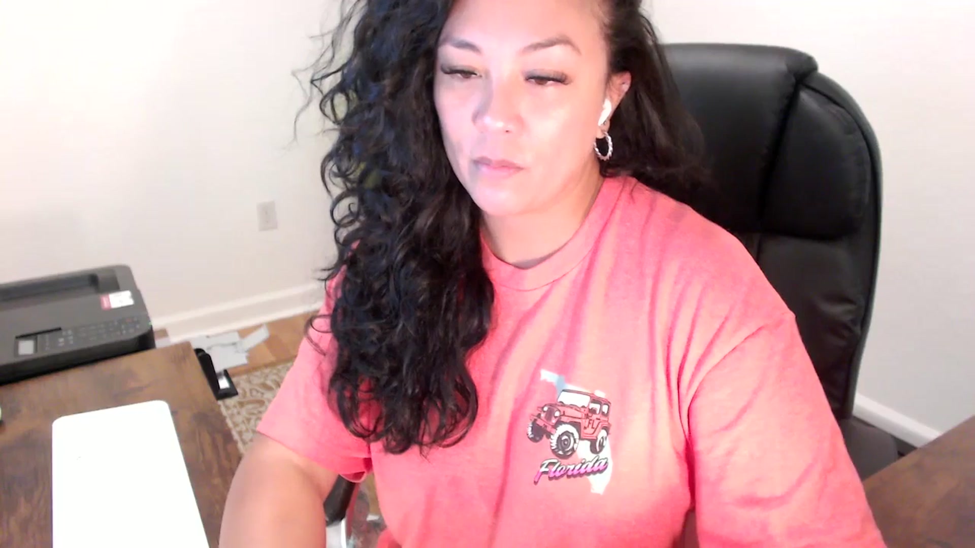 Gallery image thumbnail from MickaylaStar's myfreecams stream on, 09/15/2025, 17:46 image 4 of 20