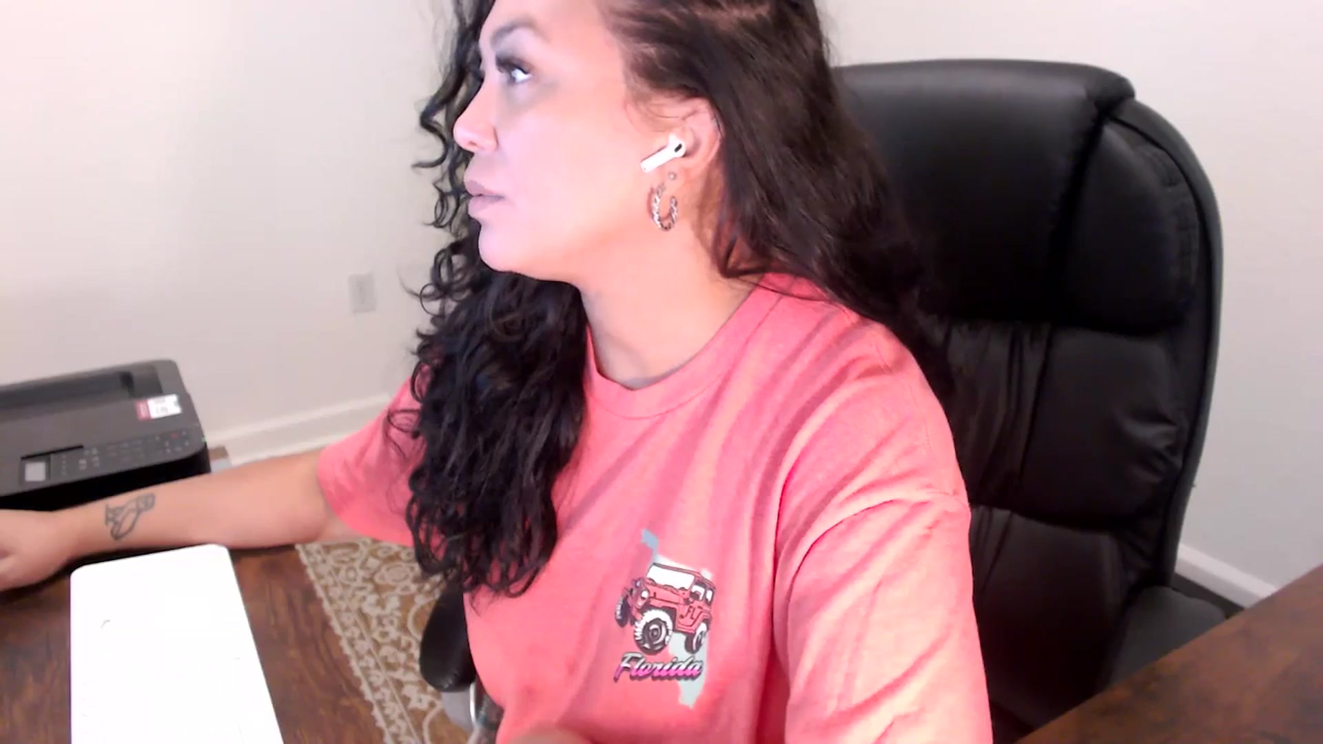 Gallery image thumbnail from MickaylaStar's myfreecams stream on, 09/15/2025, 17:46 image 2 of 20