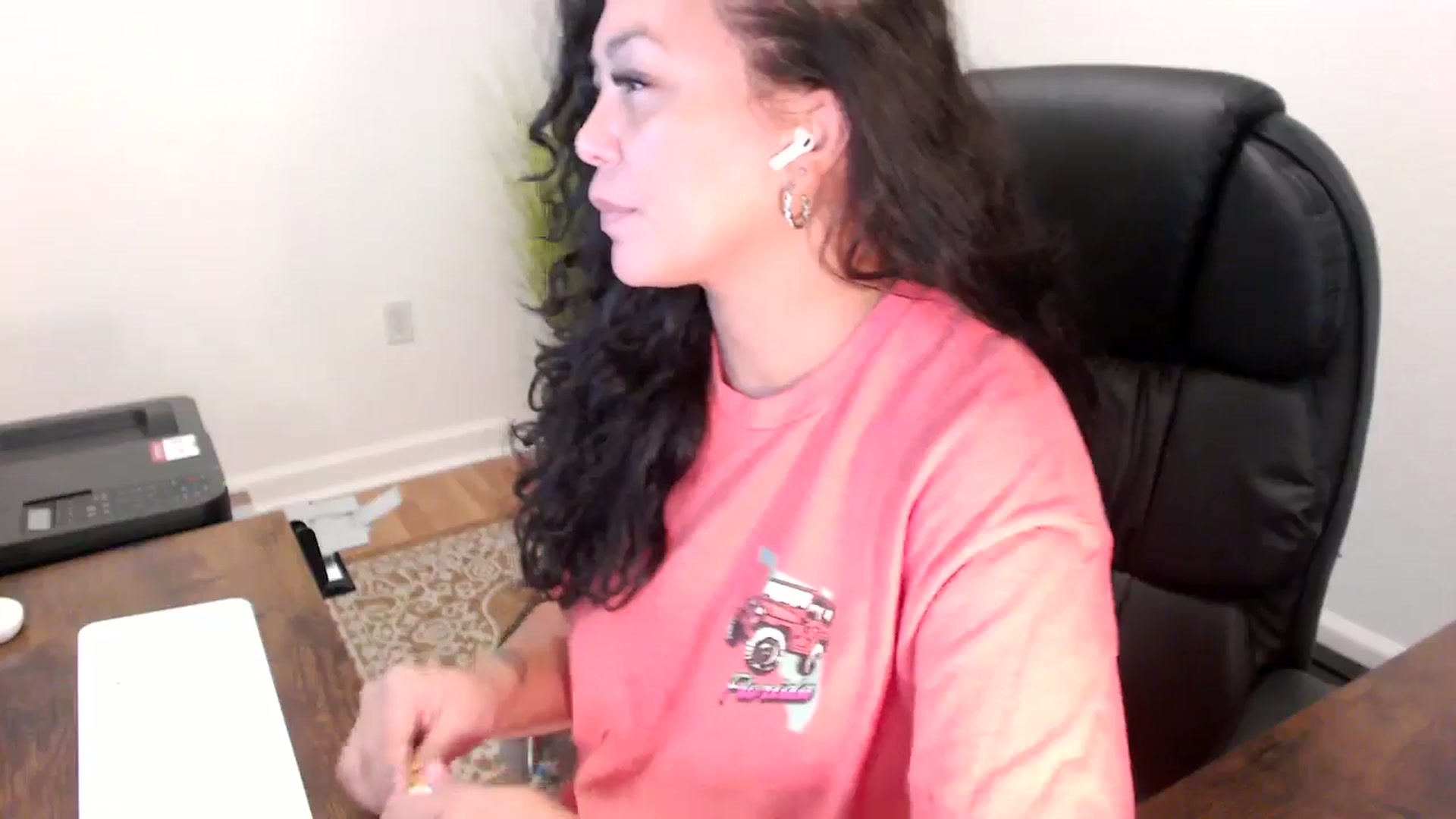 Gallery image thumbnail from MickaylaStar's myfreecams stream on, 09/15/2025, 17:46 image 3 of 20