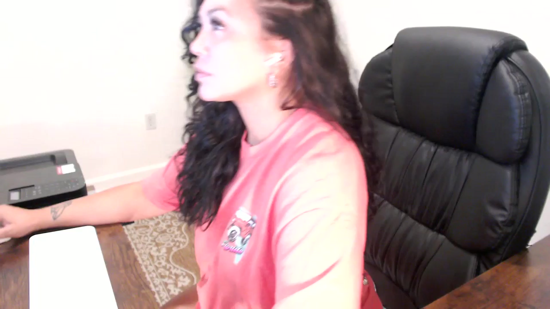 Gallery image thumbnail from MickaylaStar's myfreecams stream on, 09/15/2025, 17:46 image 12 of 20