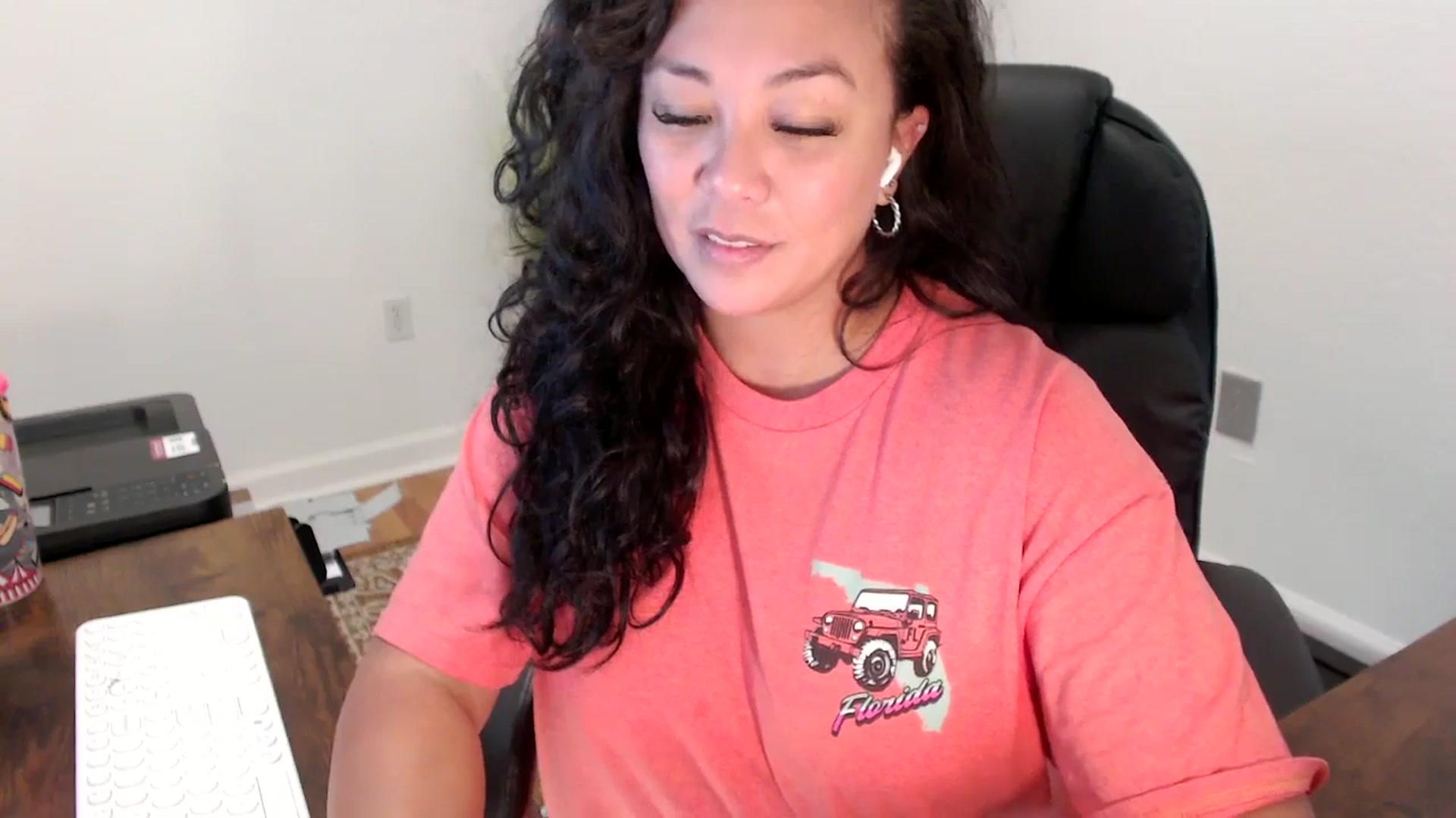 Gallery image thumbnail from MickaylaStar's myfreecams stream on, 09/15/2025, 19:06 image 14 of 20