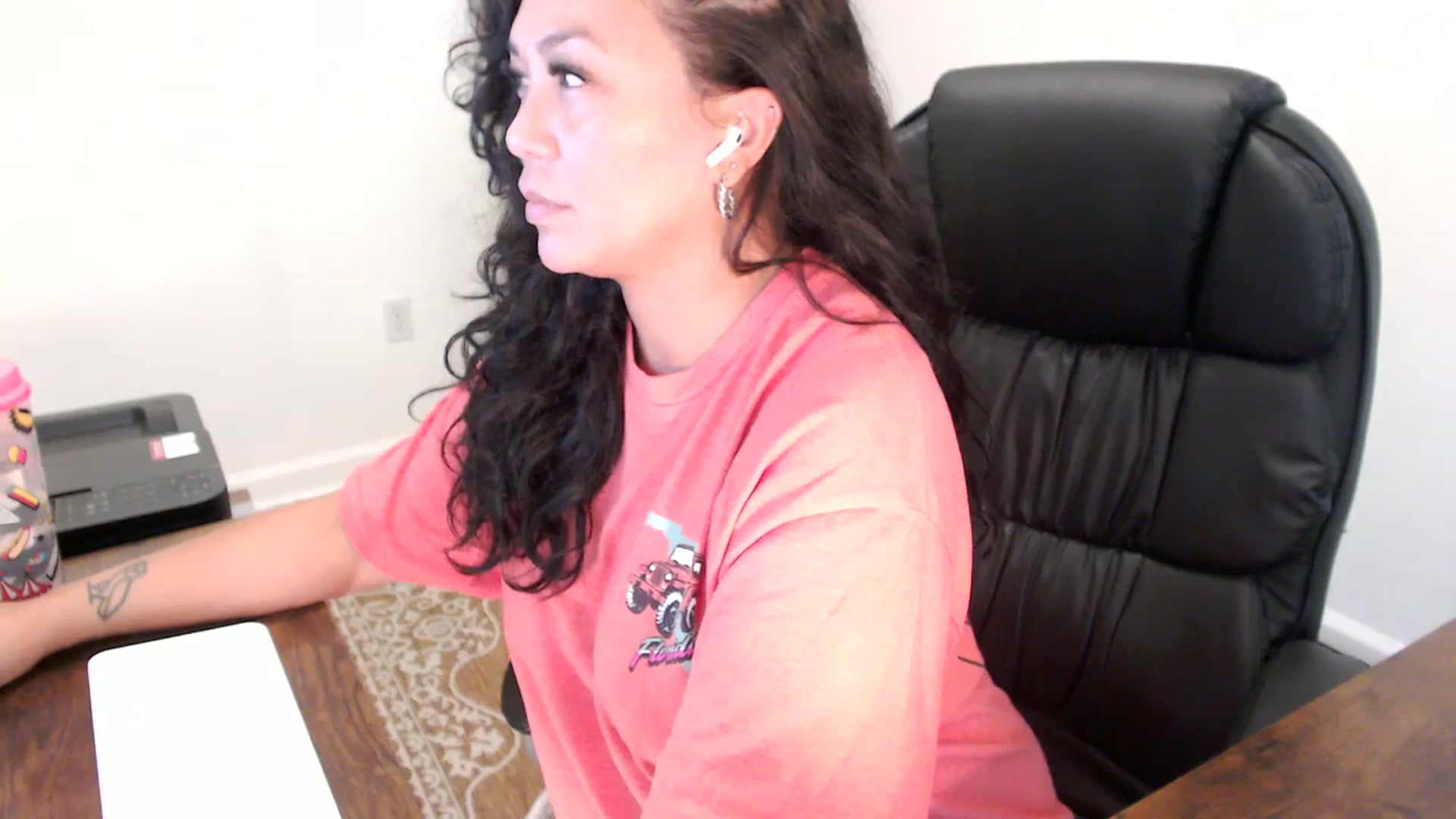 Gallery image thumbnail from MickaylaStar's myfreecams stream on, 09/15/2025, 19:37 image 12 of 20