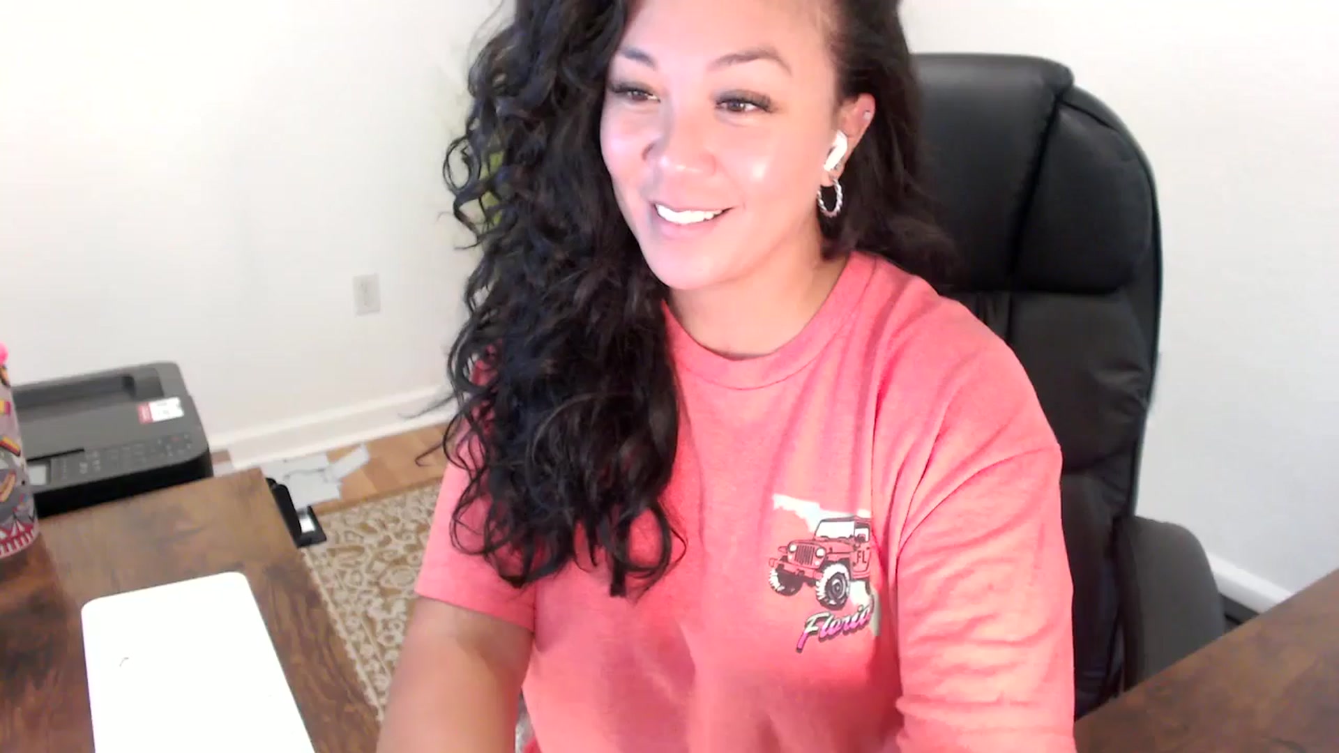 Gallery image thumbnail from MickaylaStar's myfreecams stream on, 09/15/2025, 19:37 image 6 of 20