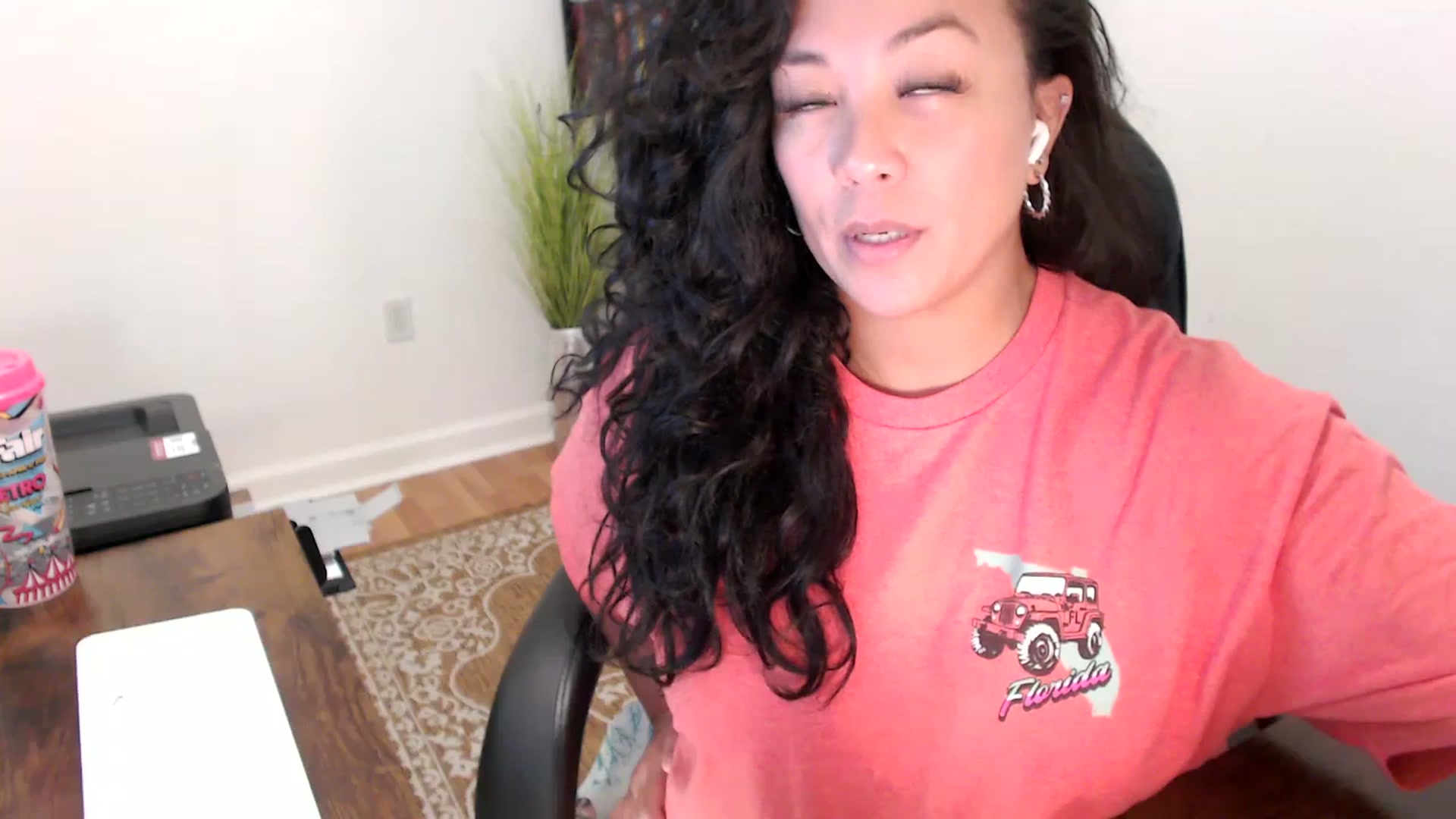 Gallery image thumbnail from MickaylaStar's myfreecams stream on, 09/15/2025, 20:01 image 11 of 20