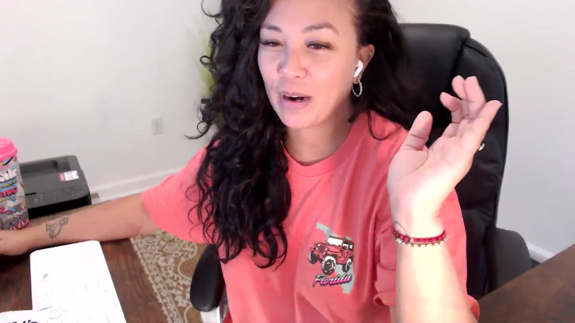 Gallery image thumbnail from MickaylaStar's myfreecams stream on, 09/15/2025, 20:01 image 19 of 20