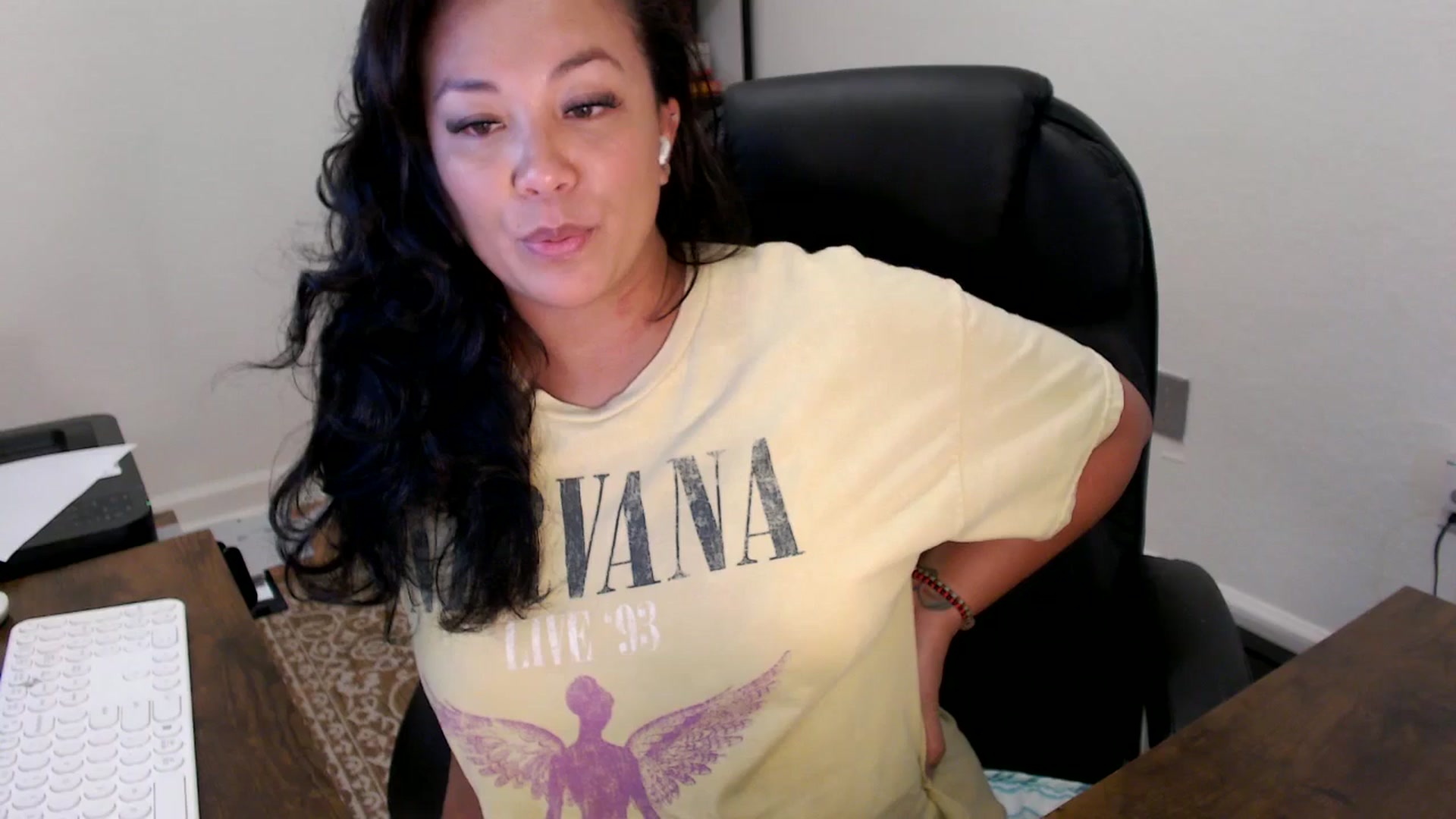 Gallery image thumbnail from MickaylaStar's myfreecams stream on, 09/16/2025, 16:17 image 13 of 20