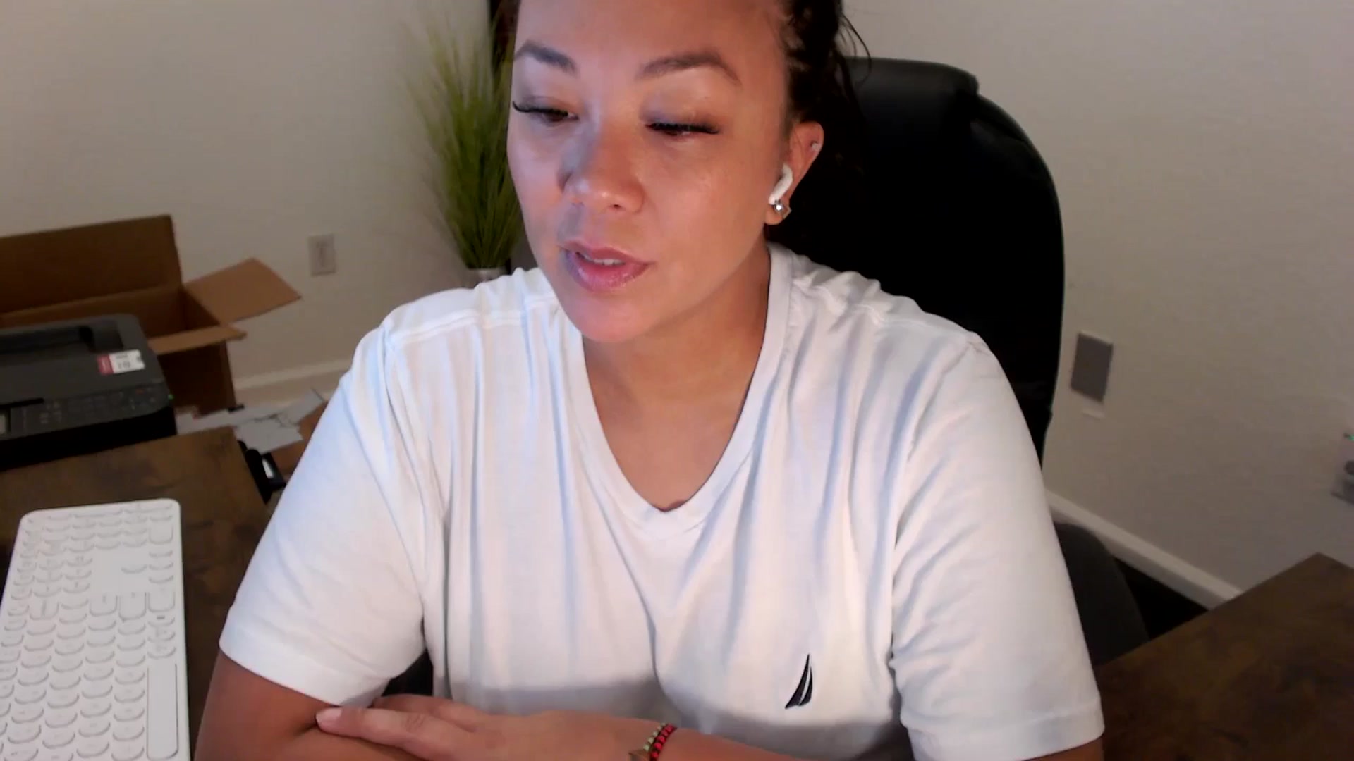 Gallery image thumbnail from MickaylaStar's myfreecams stream on, 09/26/2025, 14:38 image 20 of 20