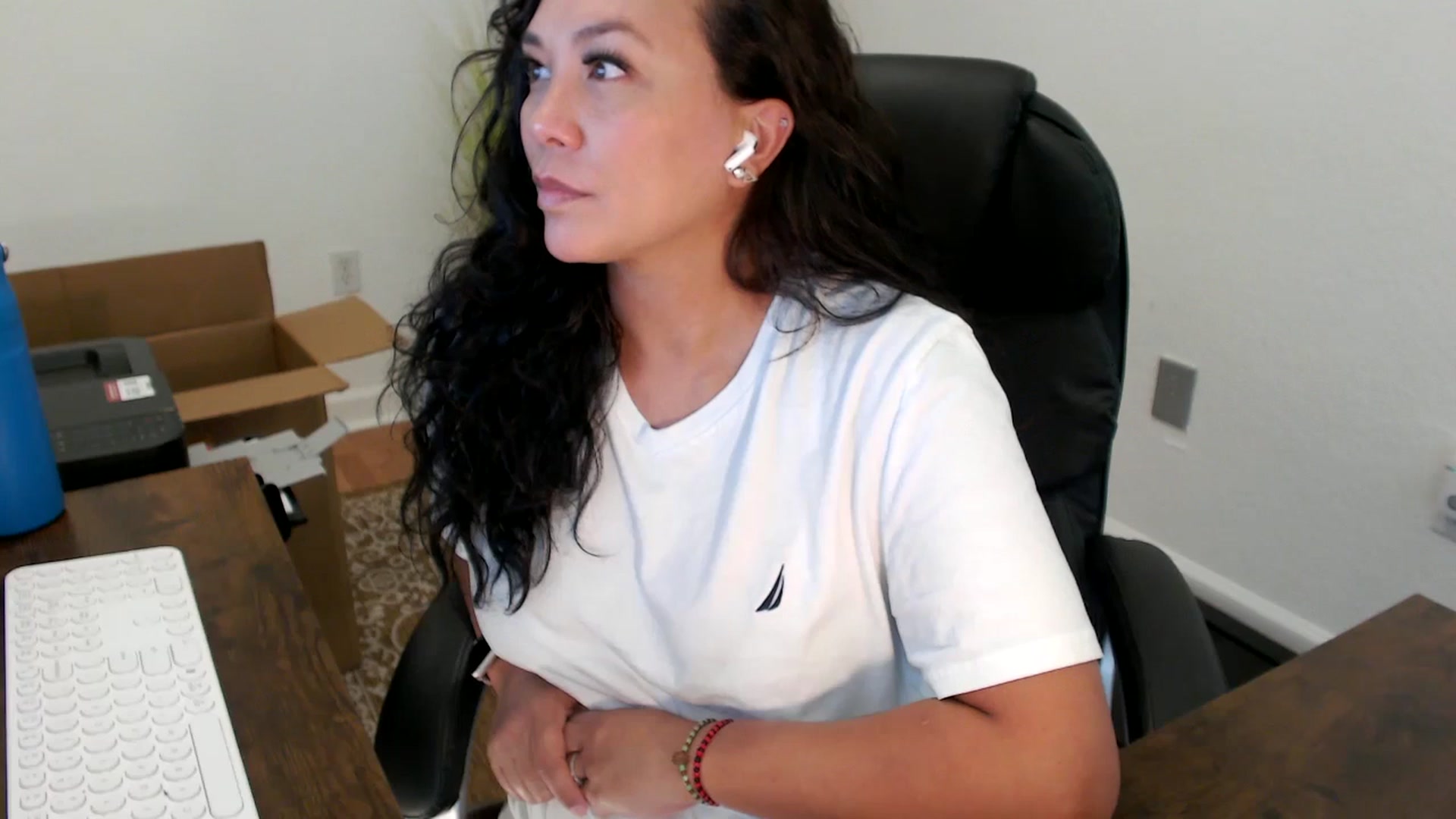 Gallery image thumbnail from MickaylaStar's myfreecams stream on, 09/26/2025, 21:05 image 5 of 20