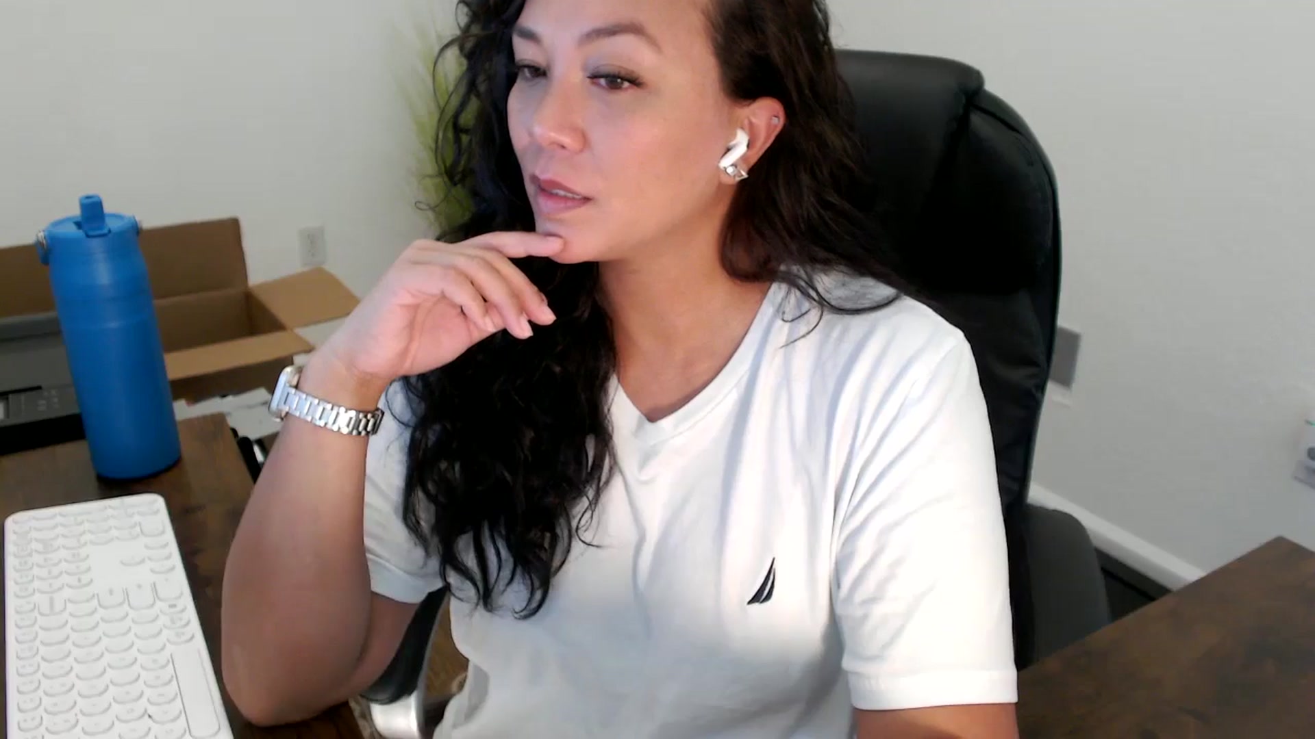 Gallery image thumbnail from MickaylaStar's myfreecams stream on, 09/26/2025, 21:05 image 4 of 20