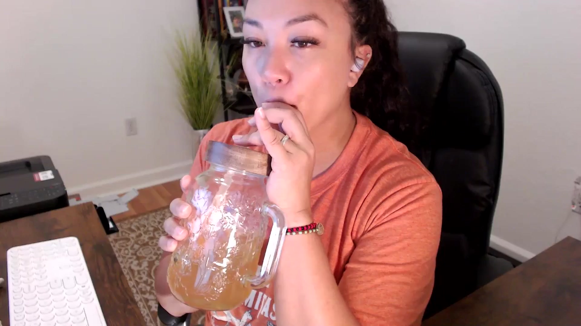 Gallery image thumbnail from MickaylaStar's myfreecams stream on, 10/02/2025, 15:27 image 9 of 20