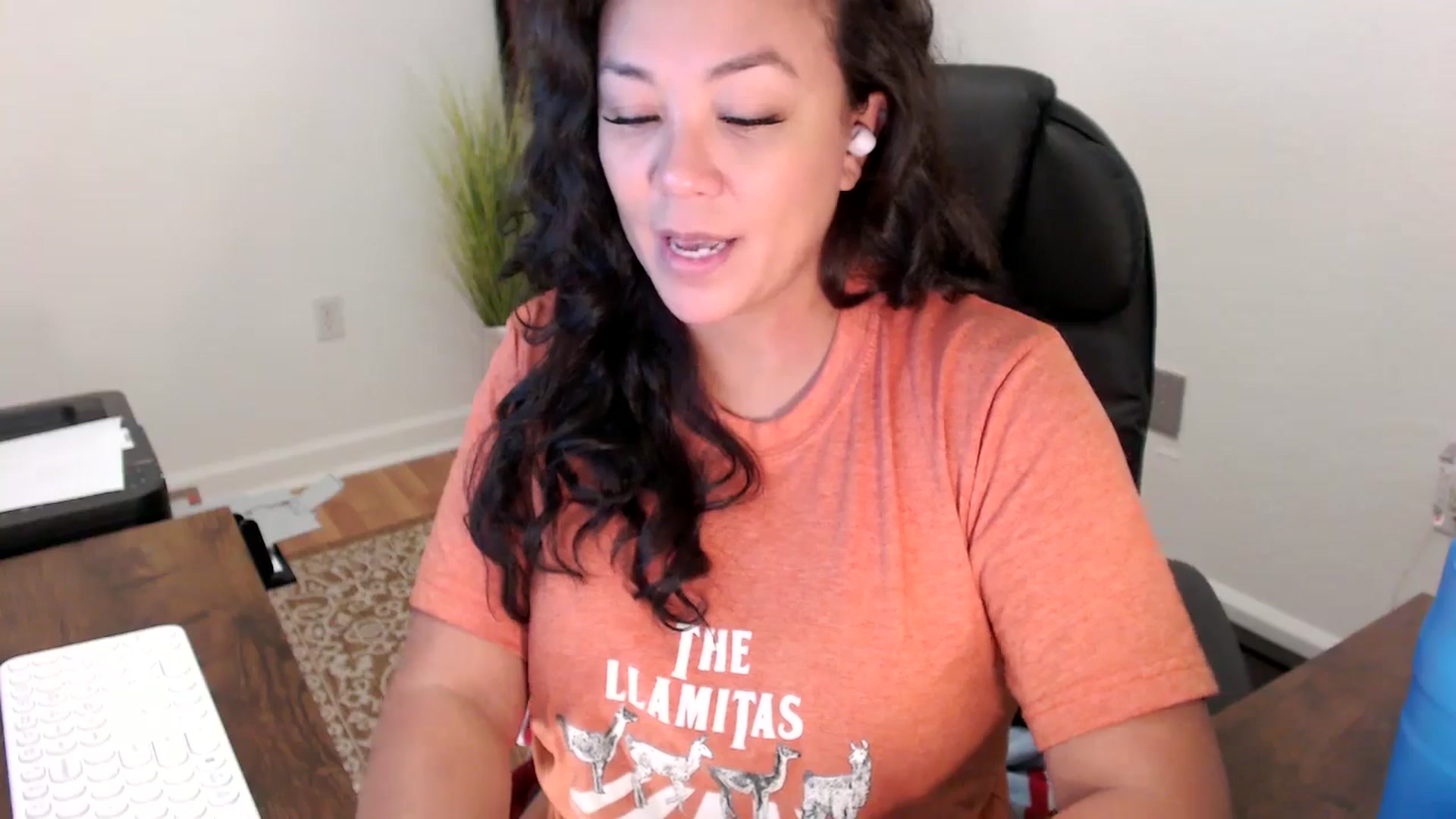 Gallery image thumbnail from MickaylaStar's myfreecams stream on, 10/02/2025, 17:02 image 20 of 20