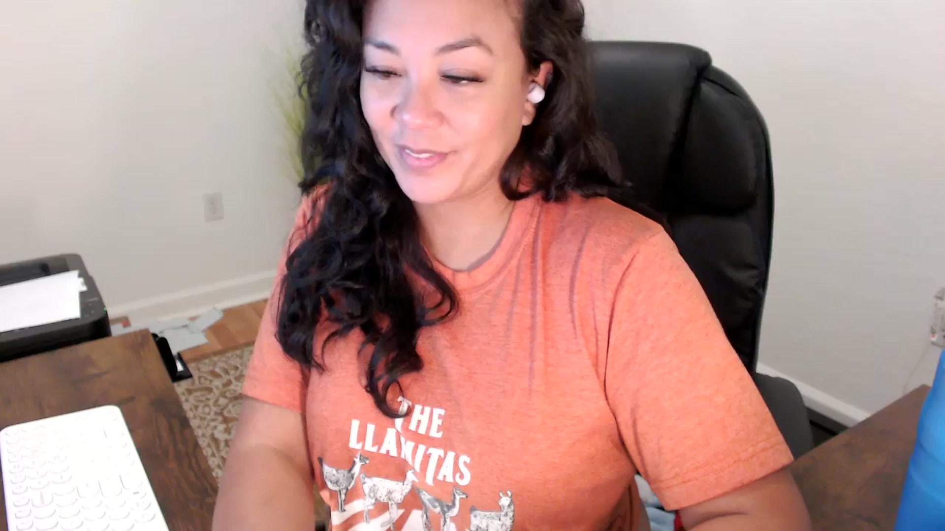 Gallery image thumbnail from MickaylaStar's myfreecams stream on, 10/02/2025, 17:02 image 16 of 20