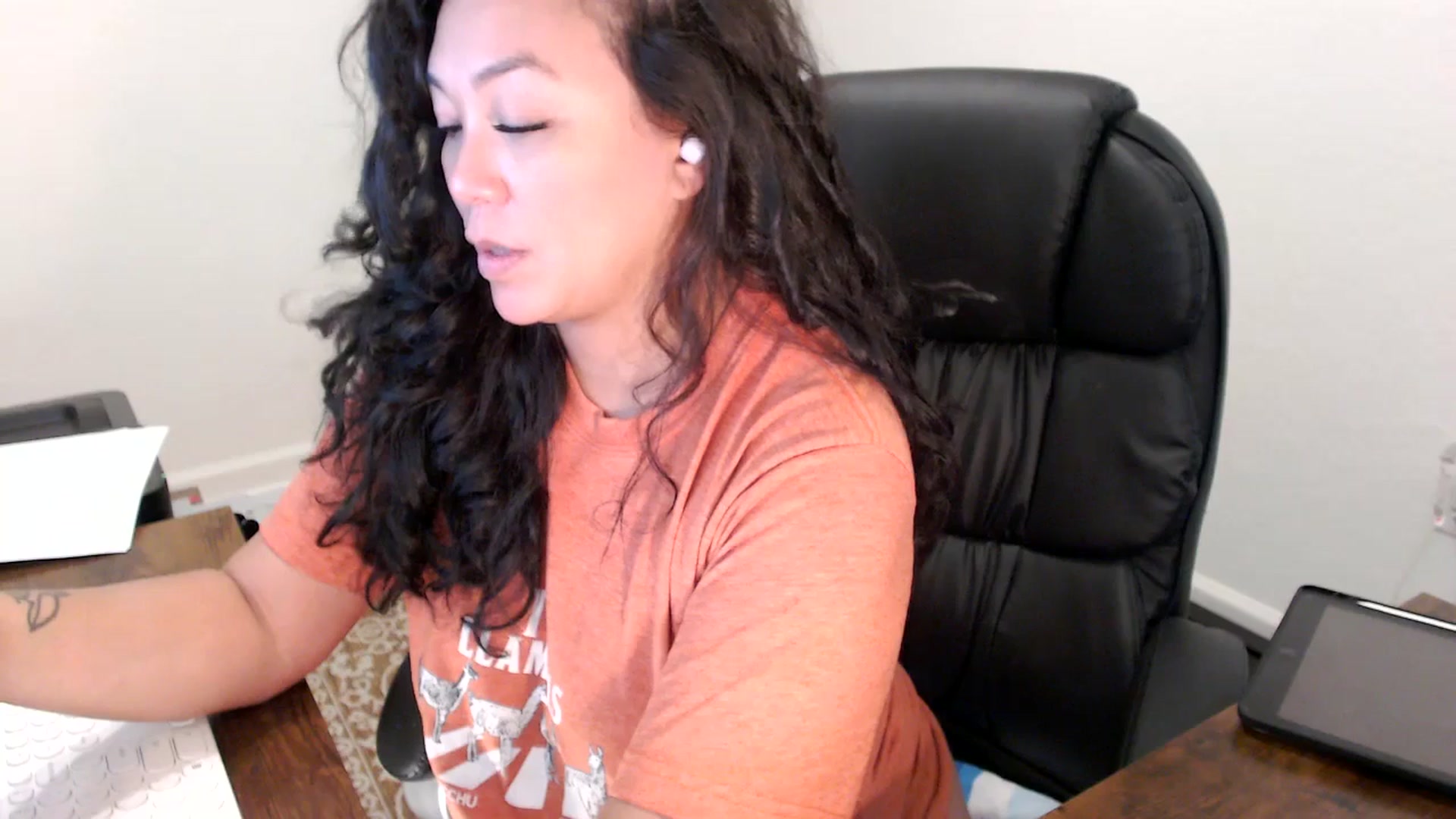 Gallery image thumbnail from MickaylaStar's myfreecams stream on, 10/02/2025, 18:25 image 16 of 20