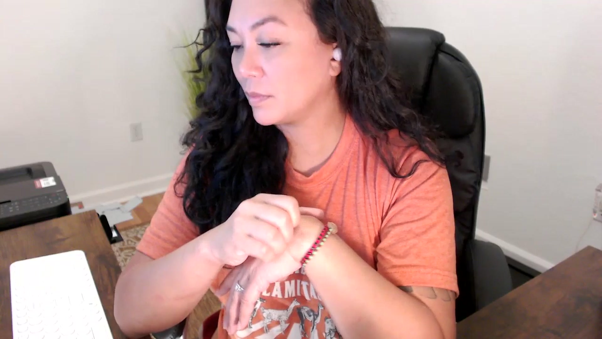 Gallery image thumbnail from MickaylaStar's myfreecams stream on, 10/02/2025, 19:47 image 10 of 20