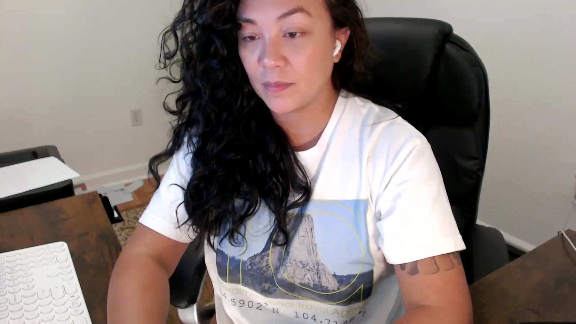 Gallery image thumbnail from MickaylaStar's myfreecams stream on, 10/03/2025, 17:33 image 15 of 20