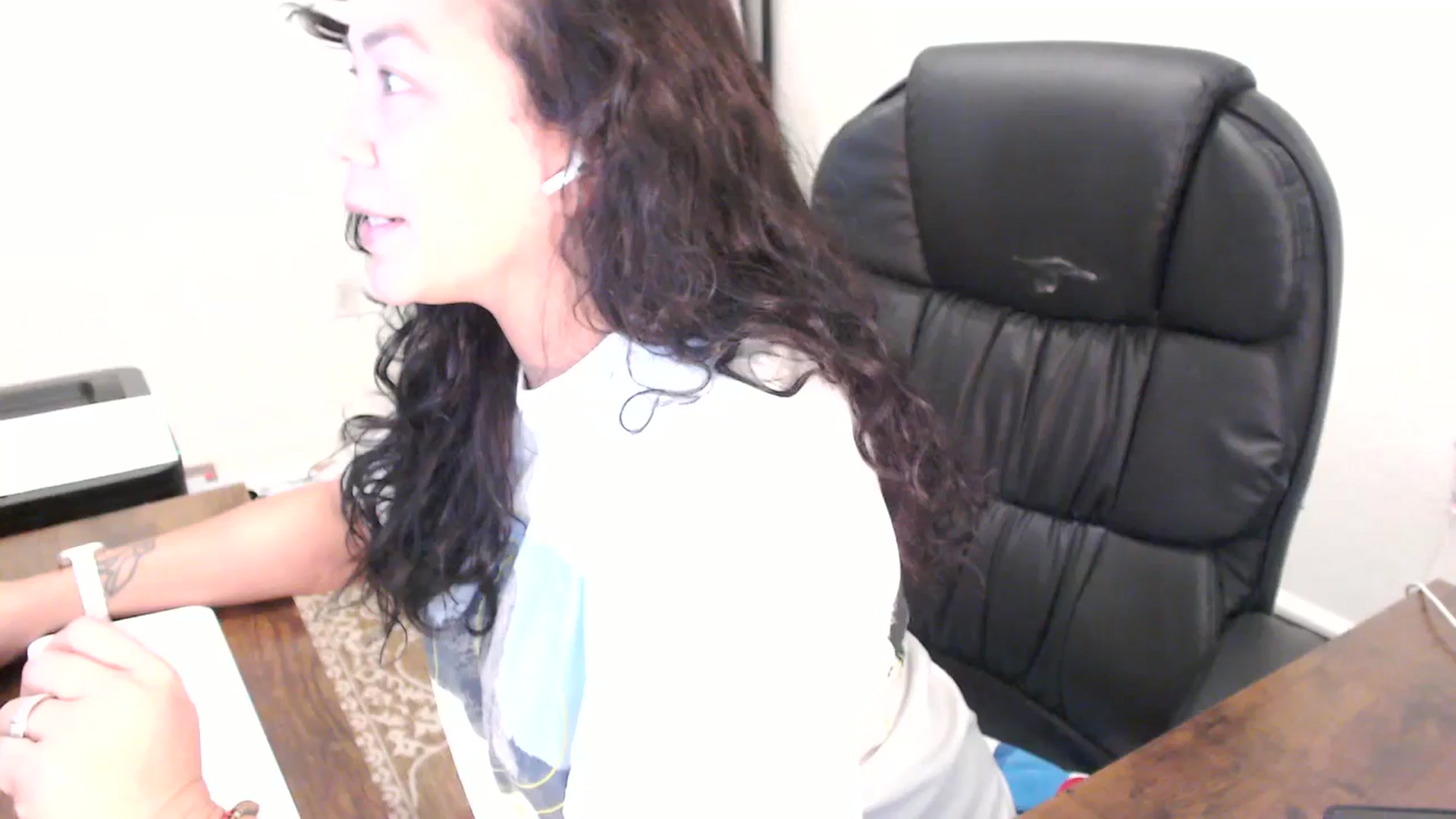 Gallery image thumbnail from MickaylaStar's myfreecams stream on, 10/03/2025, 18:09 image 1 of 20