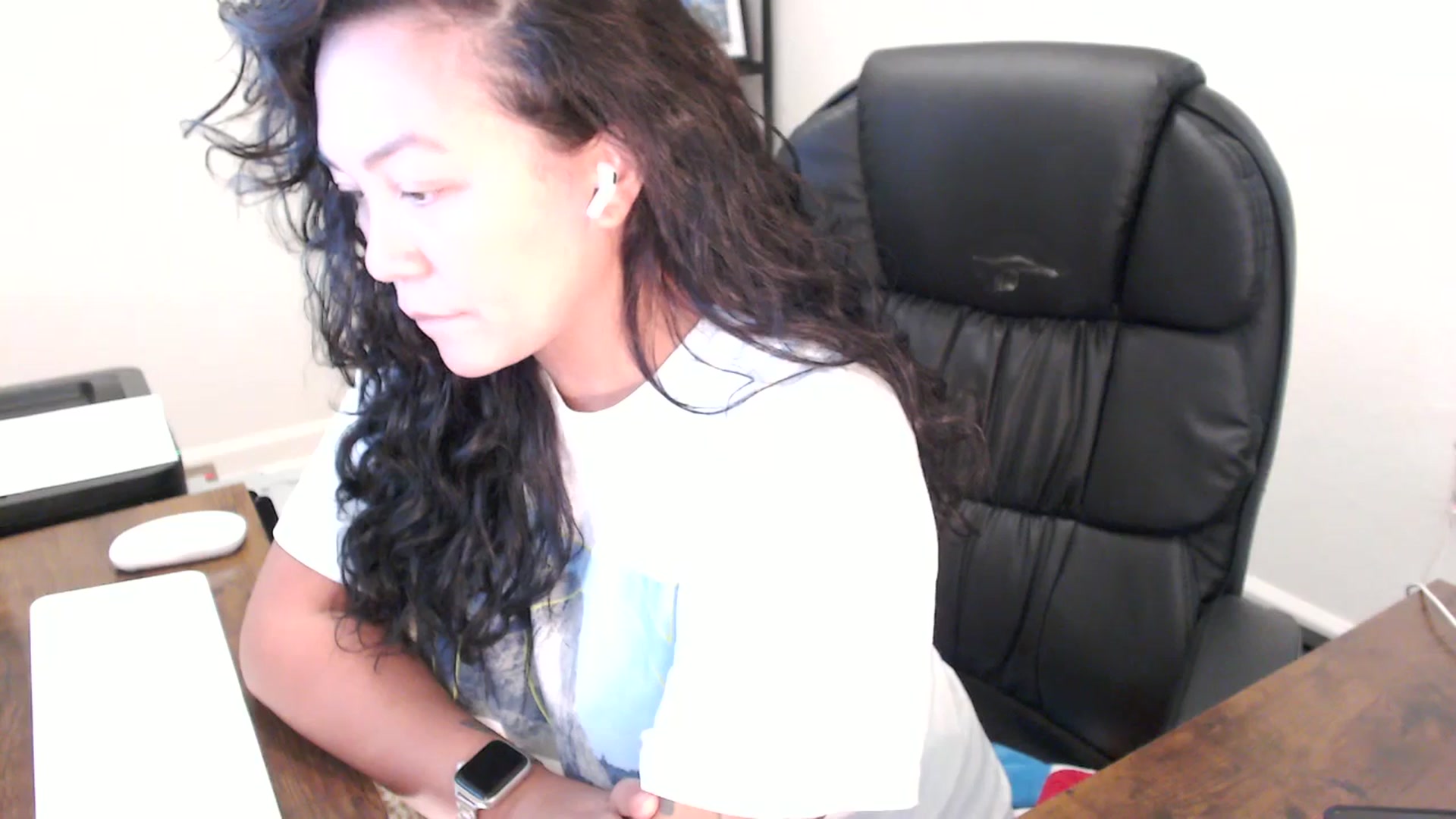 Gallery image thumbnail from MickaylaStar's myfreecams stream on, 10/03/2025, 18:09 image 18 of 20