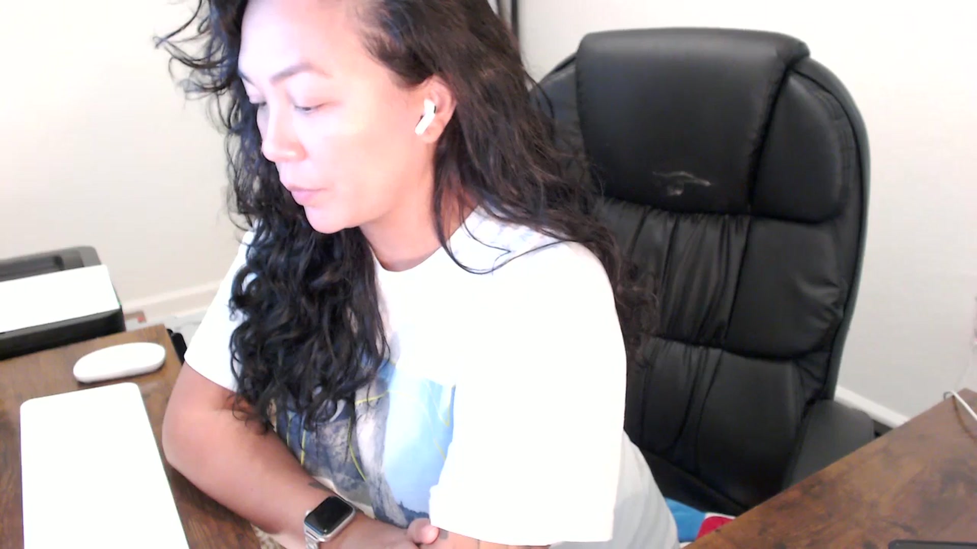 Gallery image thumbnail from MickaylaStar's myfreecams stream on, 10/03/2025, 18:09 image 17 of 20