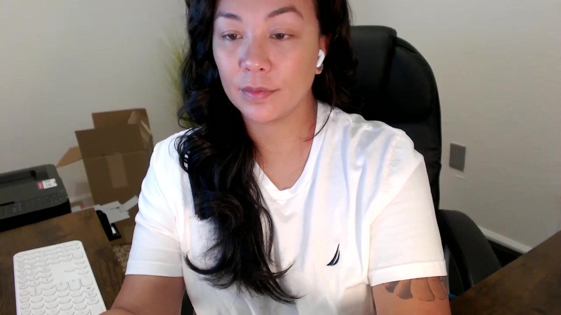 Gallery image thumbnail from MickaylaStar's myfreecams stream on, 10/06/2025, 15:50 image 19 of 20