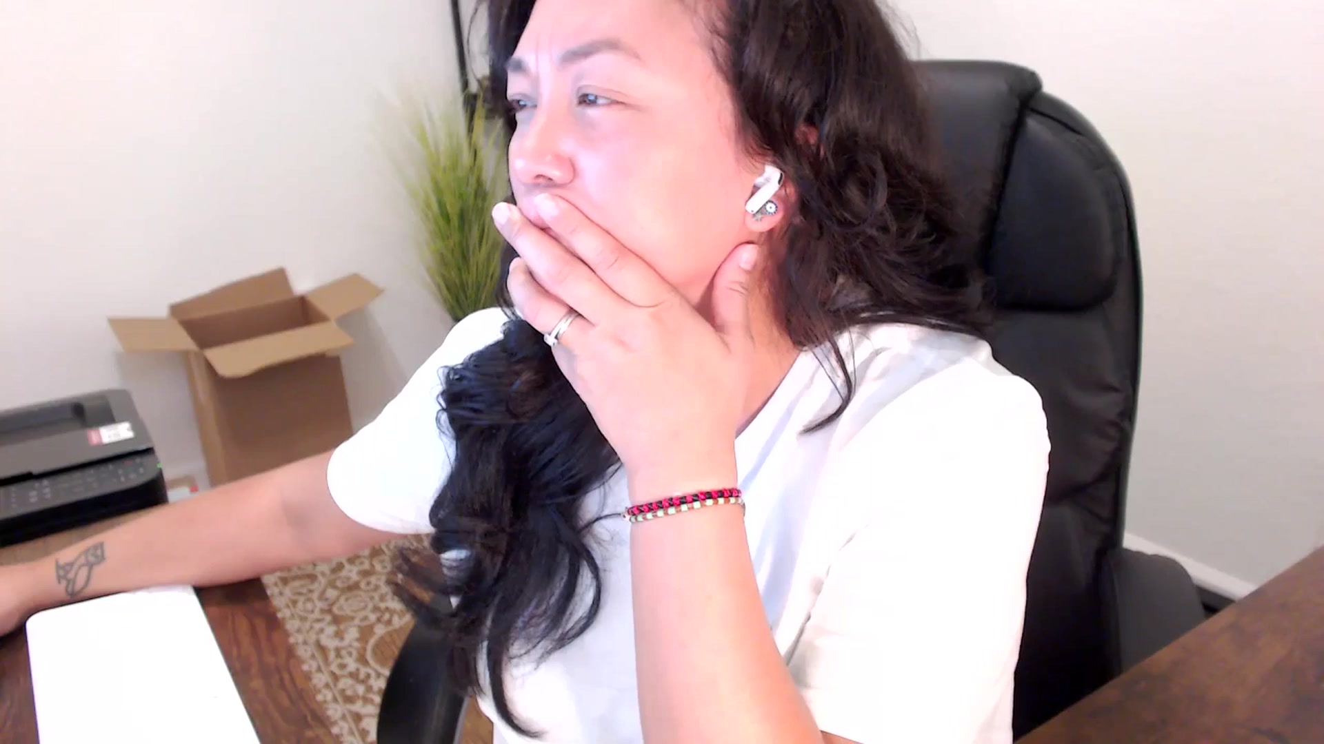 Gallery image thumbnail from MickaylaStar's myfreecams stream on, 10/06/2025, 17:25 image 19 of 20