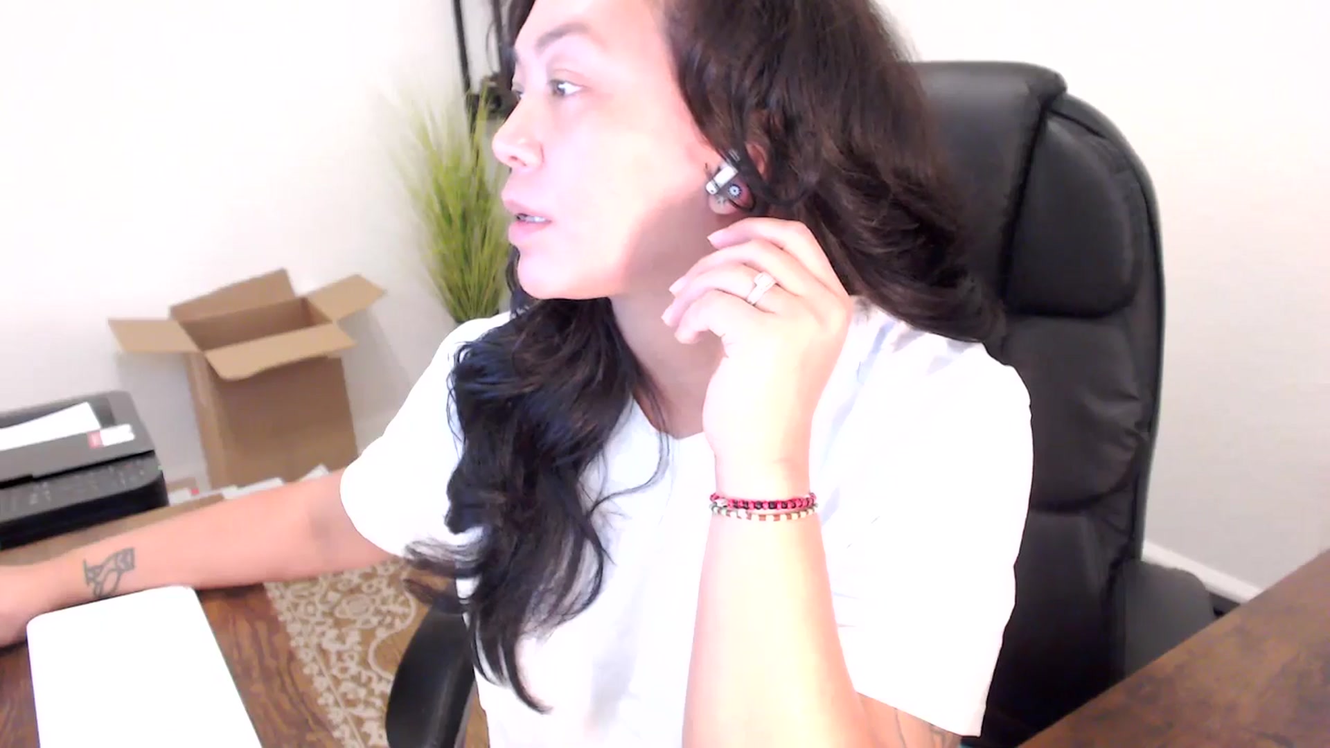 Gallery image thumbnail from MickaylaStar's myfreecams stream on, 10/06/2025, 17:25 image 14 of 20