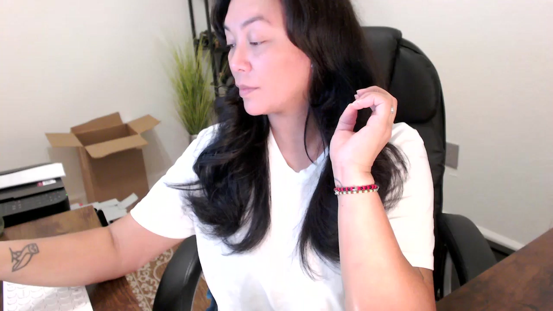 Gallery image thumbnail from MickaylaStar's myfreecams stream on, 10/06/2025, 21:09 image 9 of 20