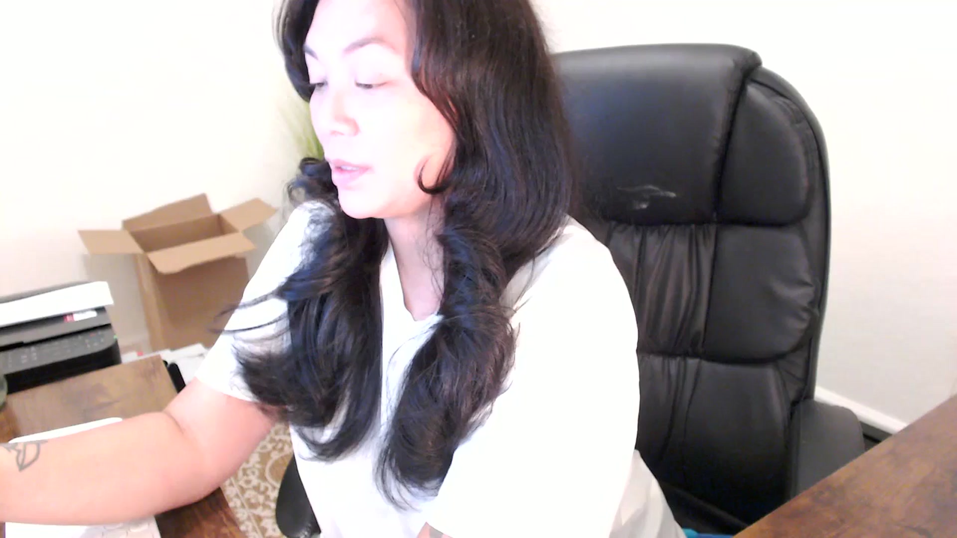 Gallery image thumbnail from MickaylaStar's myfreecams stream on, 10/06/2025, 21:09 image 3 of 20