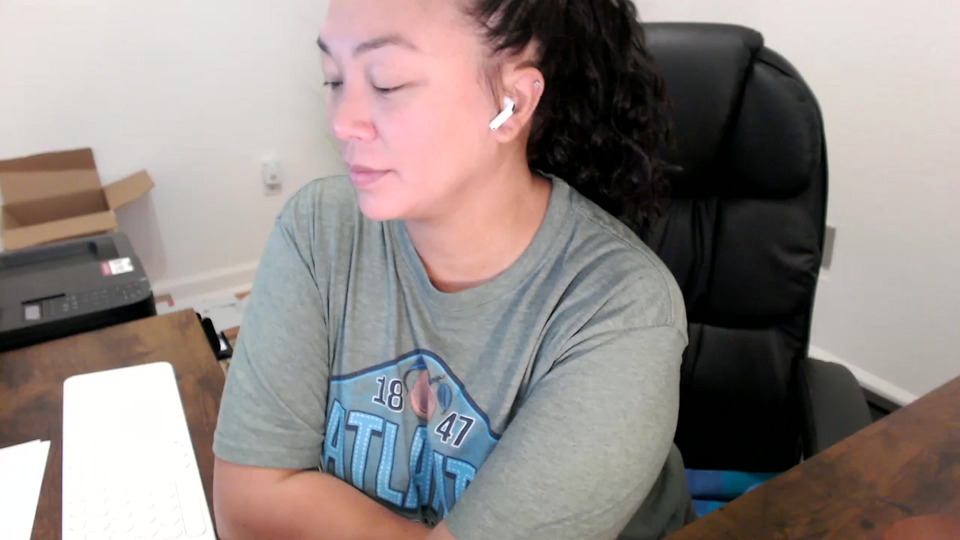 Gallery image thumbnail from MickaylaStar's myfreecams stream on, 10/07/2025, 14:51 image 14 of 20