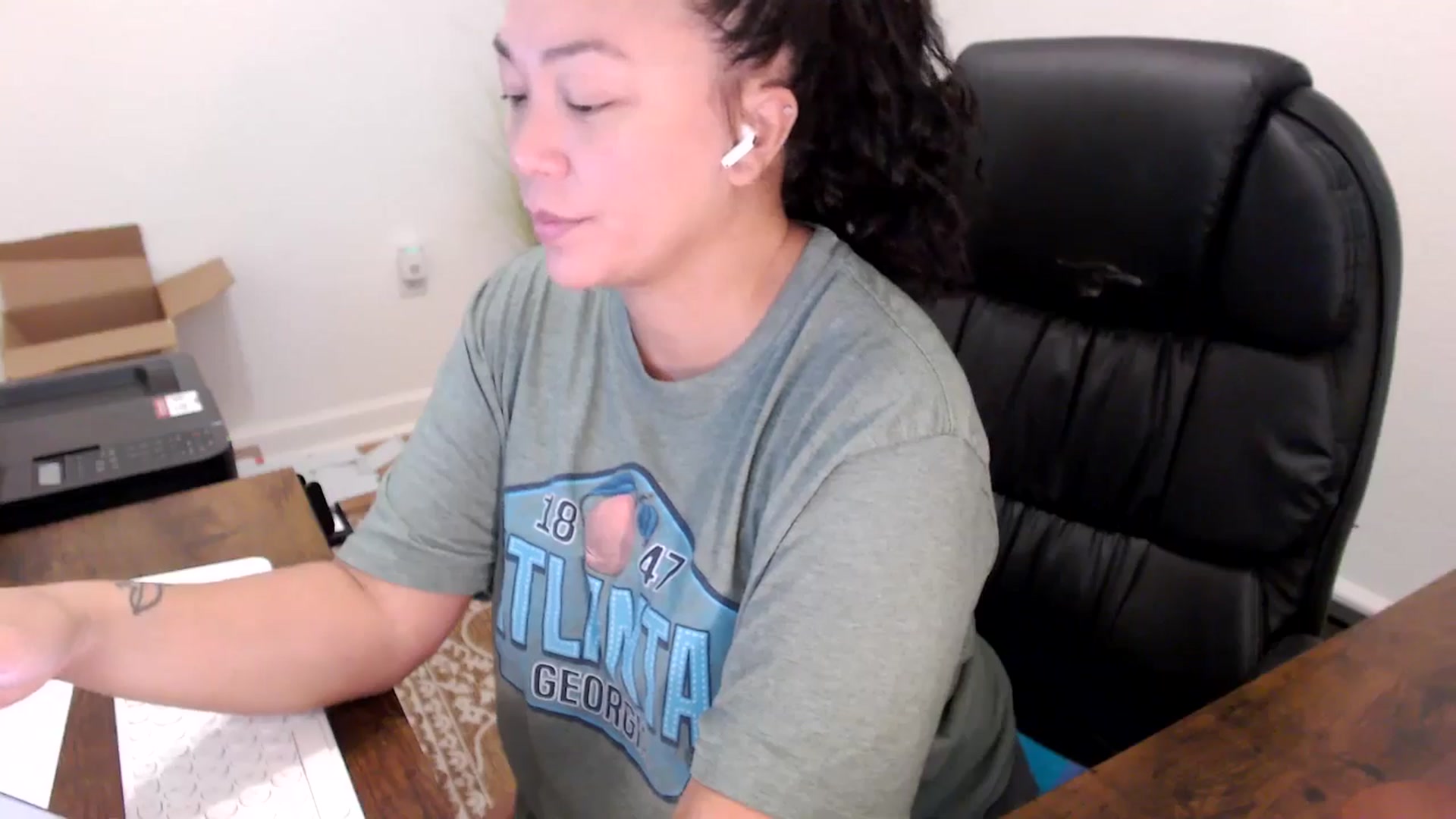 Gallery image thumbnail from MickaylaStar's myfreecams stream on, 10/07/2025, 14:51 image 10 of 20