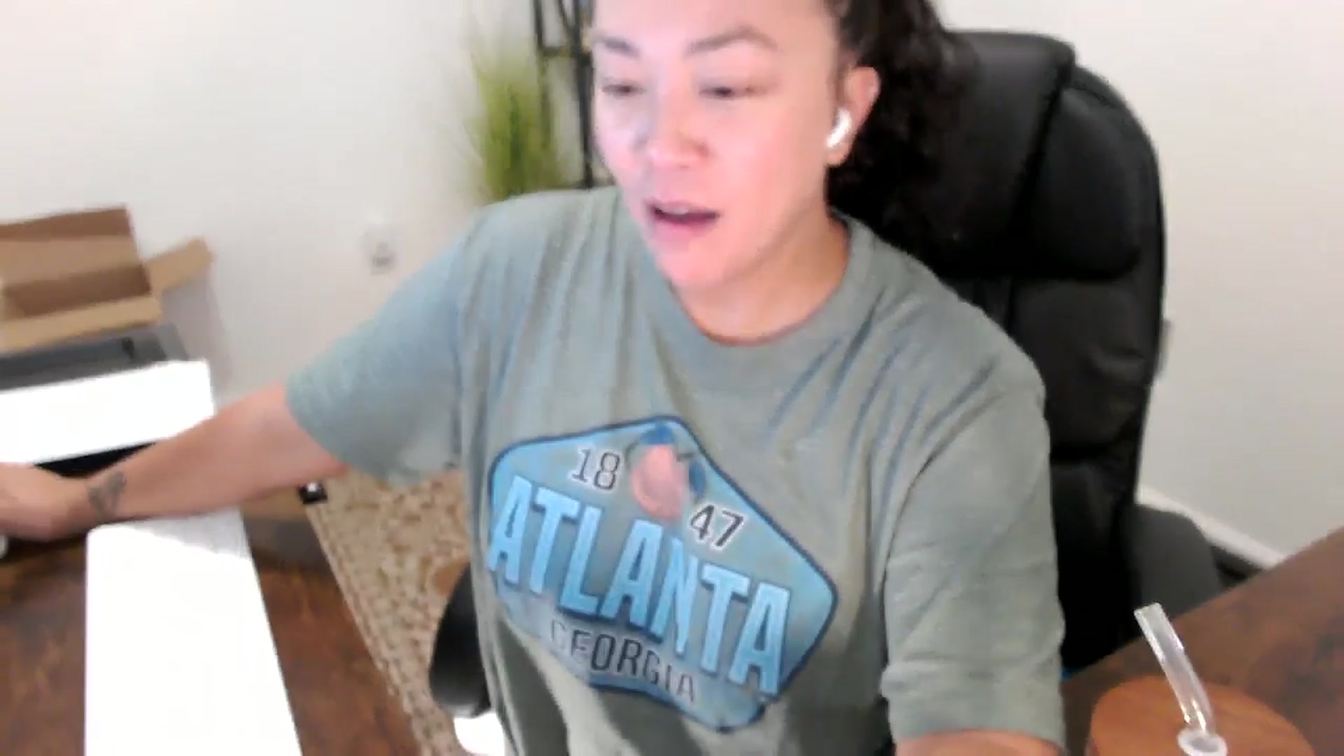Gallery image thumbnail from MickaylaStar's myfreecams stream on, 10/07/2025, 14:51 image 18 of 20