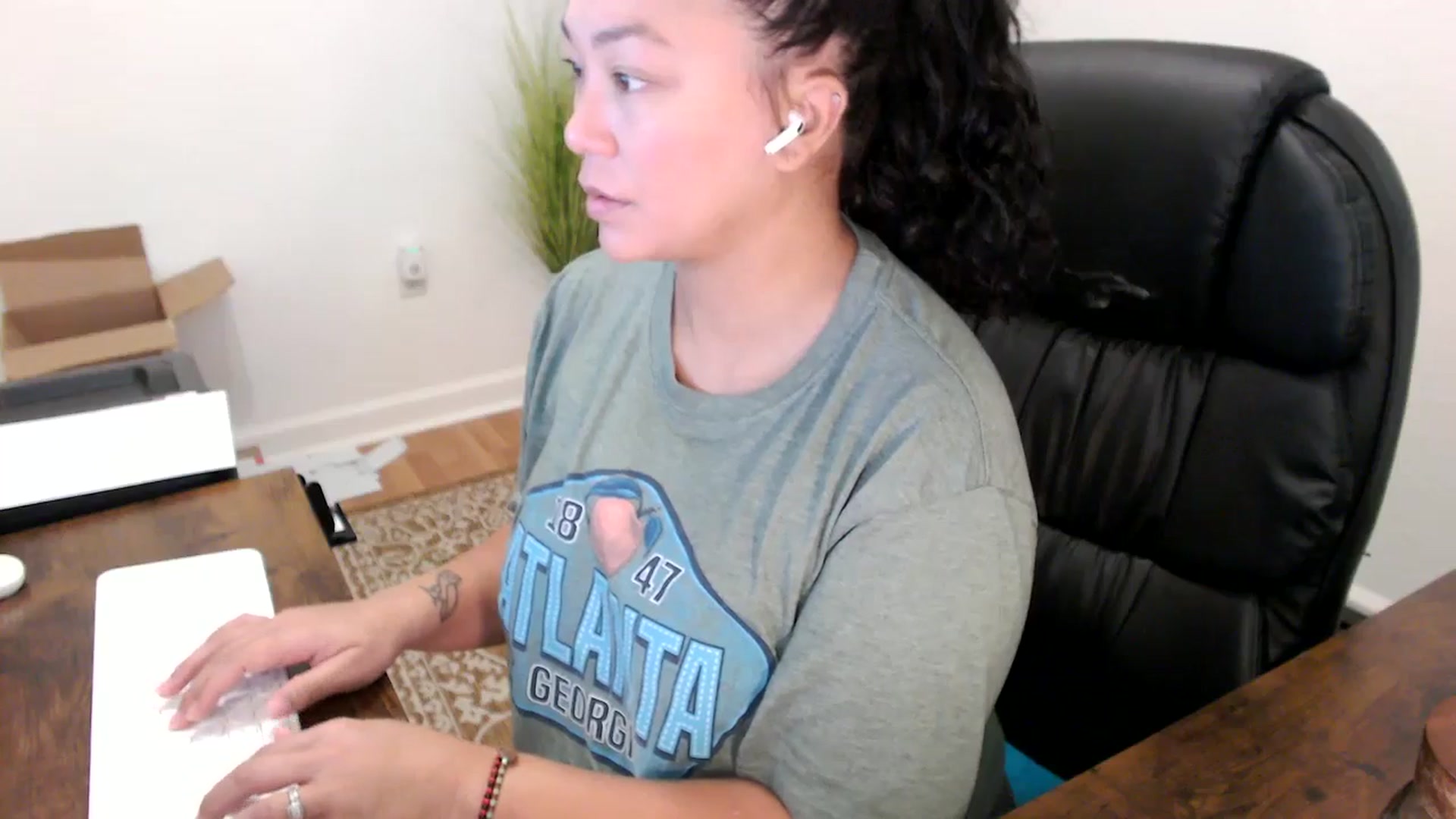 Gallery image thumbnail from MickaylaStar's myfreecams stream on, 10/07/2025, 14:51 image 20 of 20