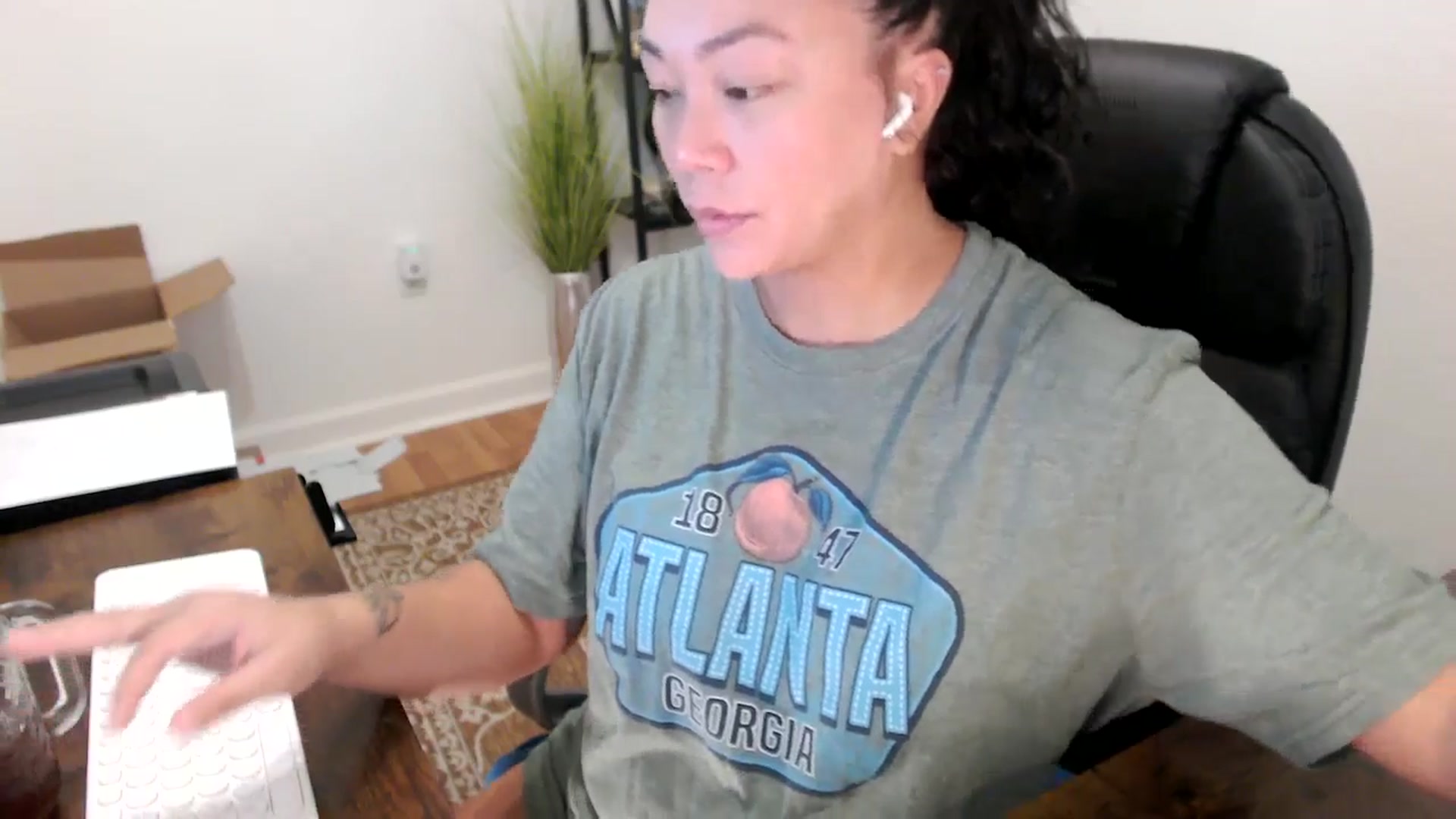 Gallery image thumbnail from MickaylaStar's myfreecams stream on, 10/07/2025, 15:14 image 8 of 20