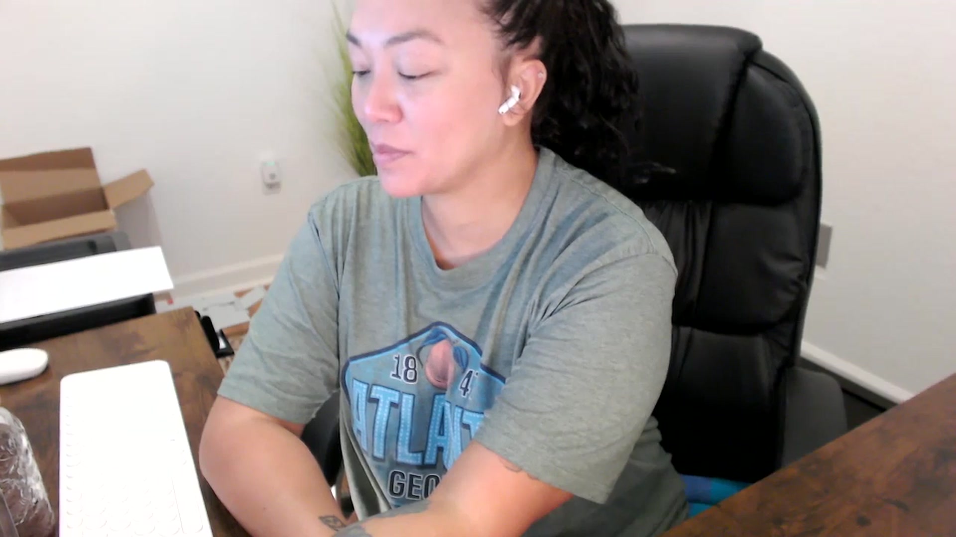 Gallery image thumbnail from MickaylaStar's myfreecams stream on, 10/07/2025, 15:14 image 20 of 20