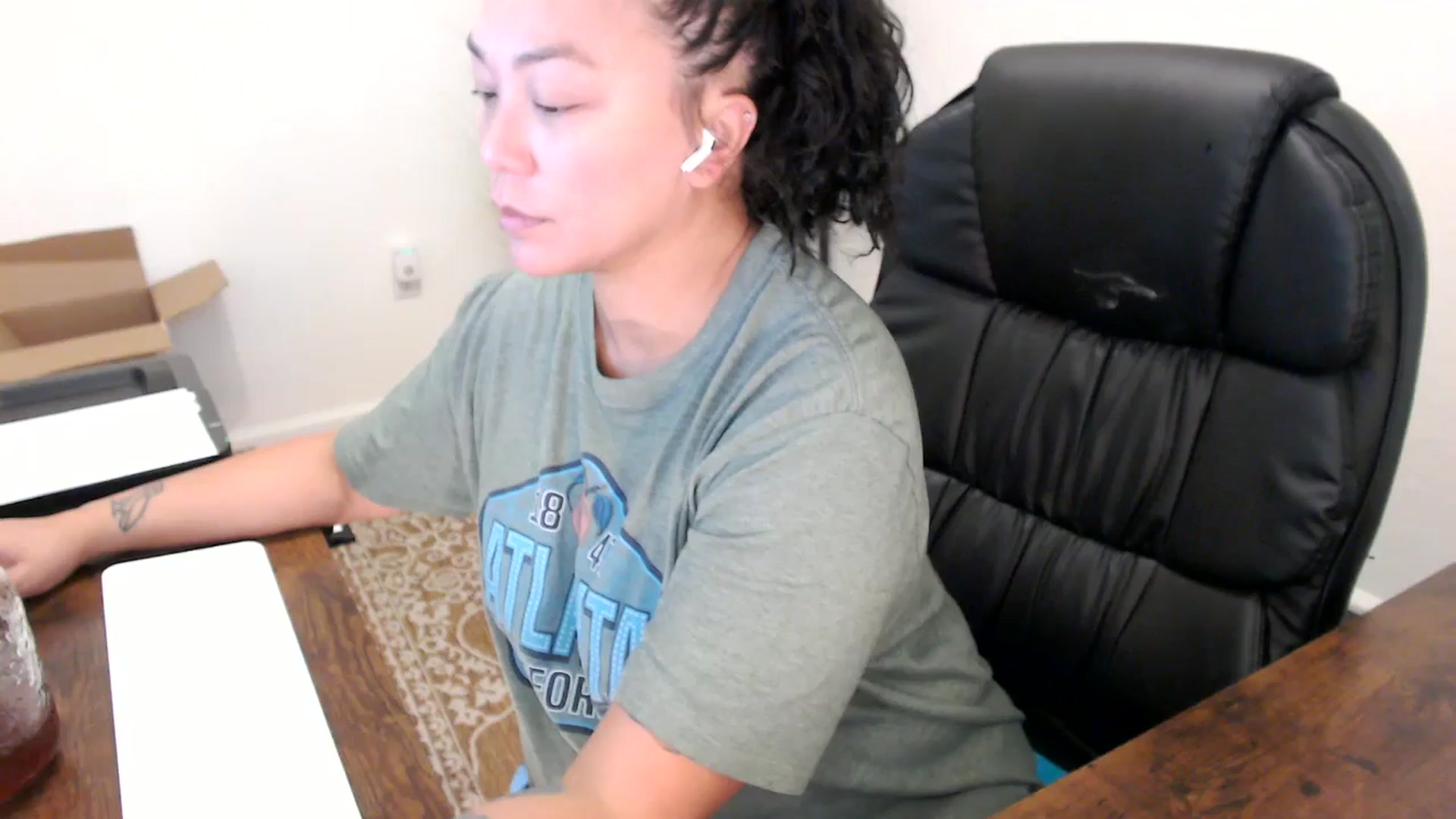 Gallery image thumbnail from MickaylaStar's myfreecams stream on, 10/07/2025, 16:25 image 1 of 20