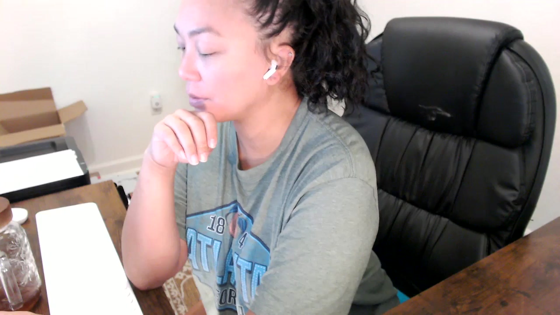 Gallery image thumbnail from MickaylaStar's myfreecams stream on, 10/07/2025, 16:25 image 13 of 20