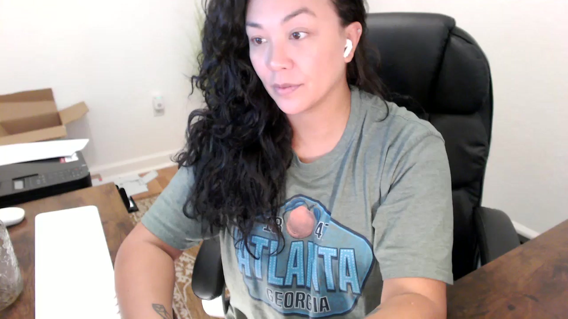 Gallery image thumbnail from MickaylaStar's myfreecams stream on, 10/07/2025, 17:04 image 5 of 20