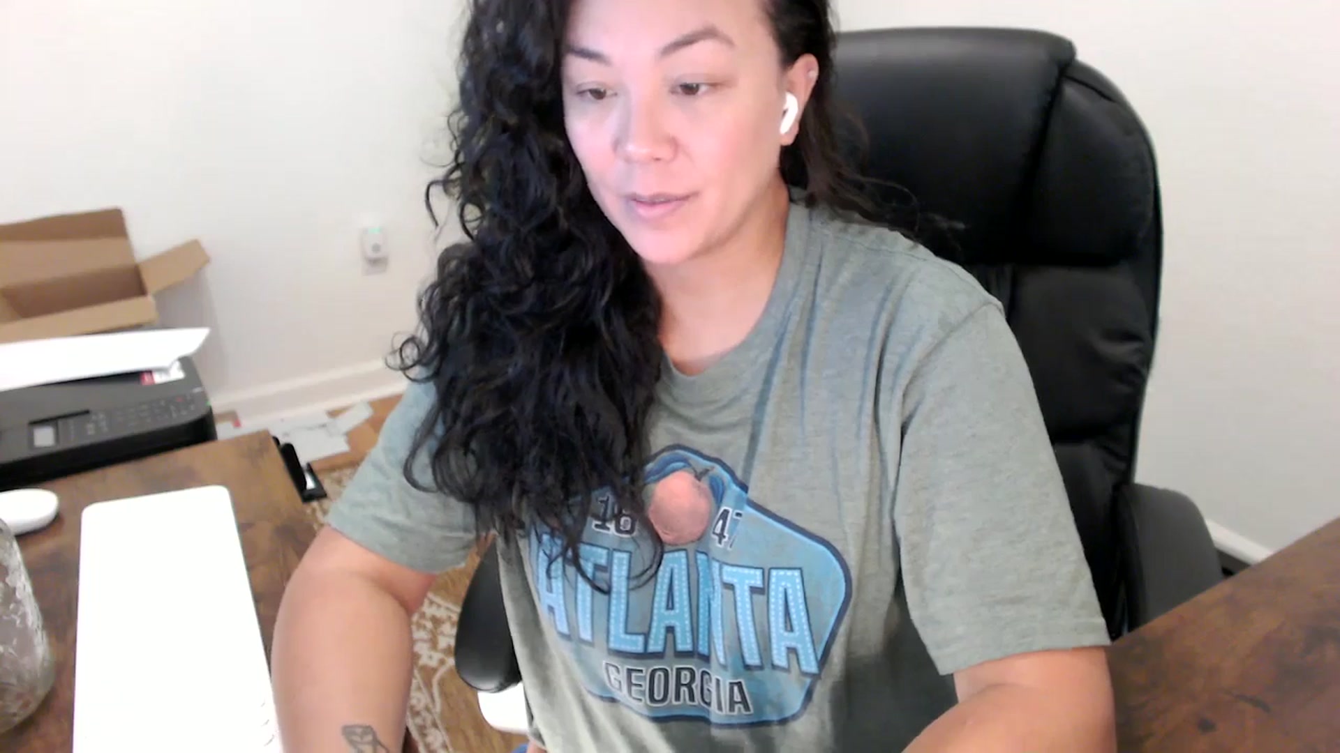 Gallery image thumbnail from MickaylaStar's myfreecams stream on, 10/07/2025, 17:04 image 8 of 20