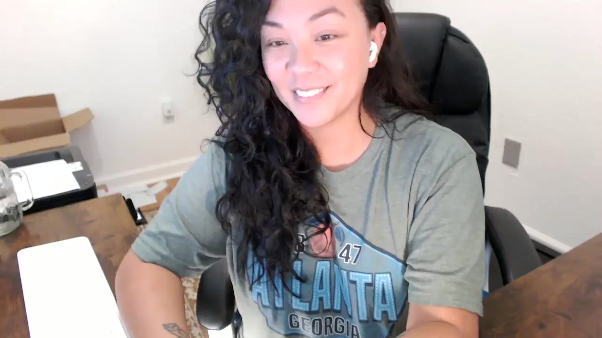 Gallery image thumbnail from MickaylaStar's myfreecams stream on, 10/07/2025, 17:54 image 7 of 20