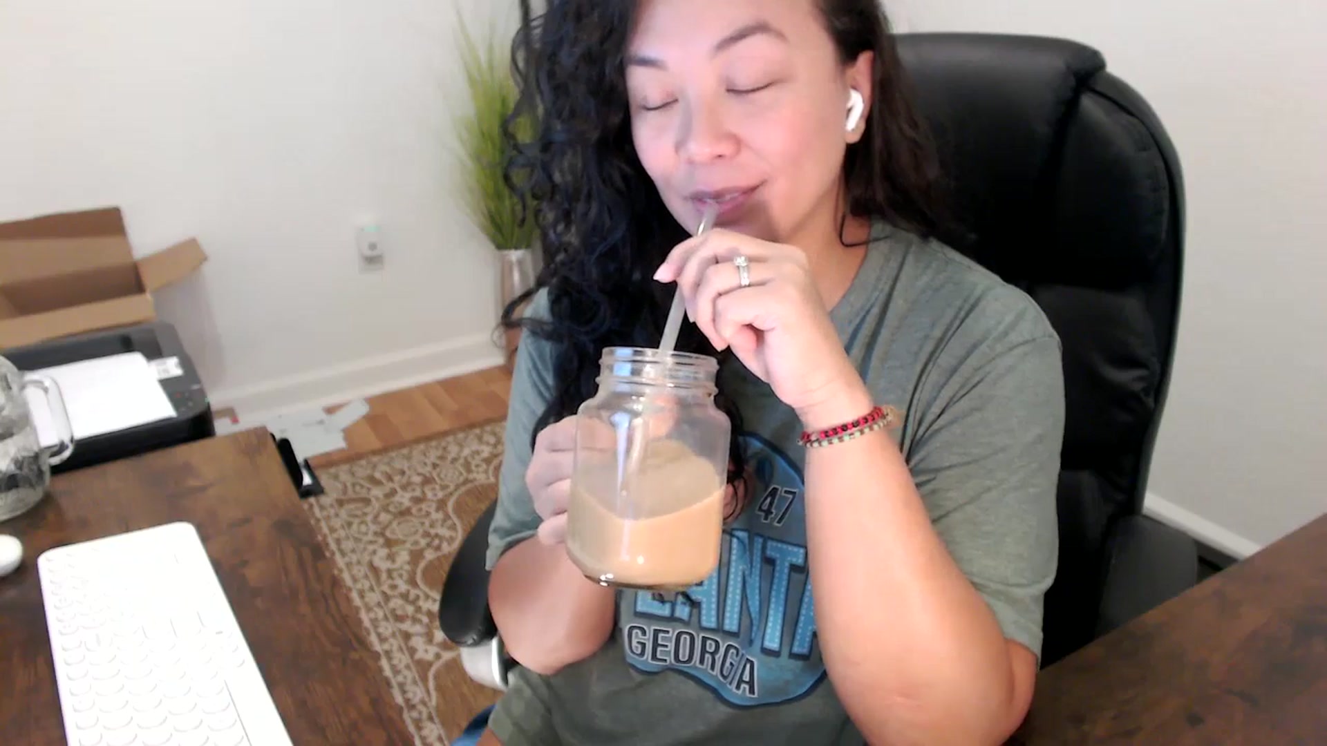 Gallery image thumbnail from MickaylaStar's myfreecams stream on, 10/07/2025, 17:54 image 3 of 20