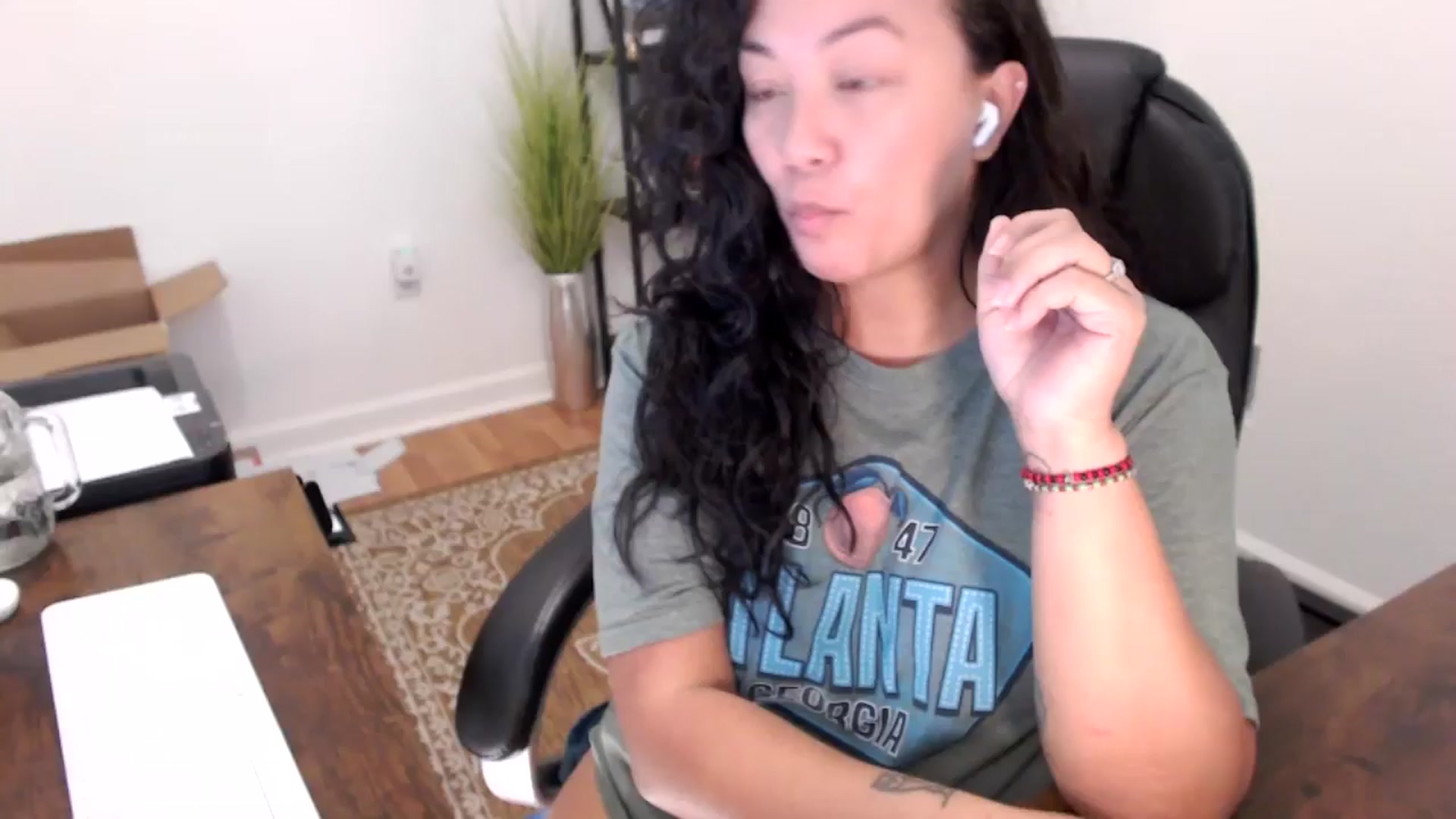 Gallery image thumbnail from MickaylaStar's myfreecams stream on, 10/07/2025, 17:54 image 14 of 20