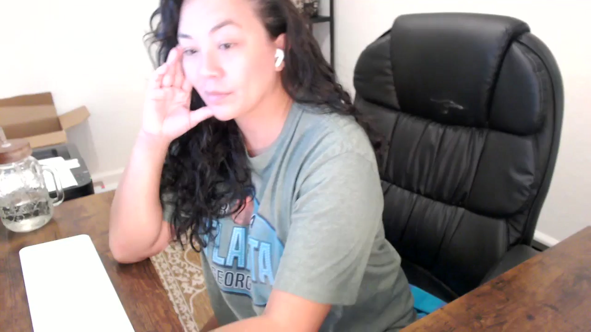 Gallery image thumbnail from MickaylaStar's myfreecams stream on, 10/07/2025, 18:22 image 11 of 20