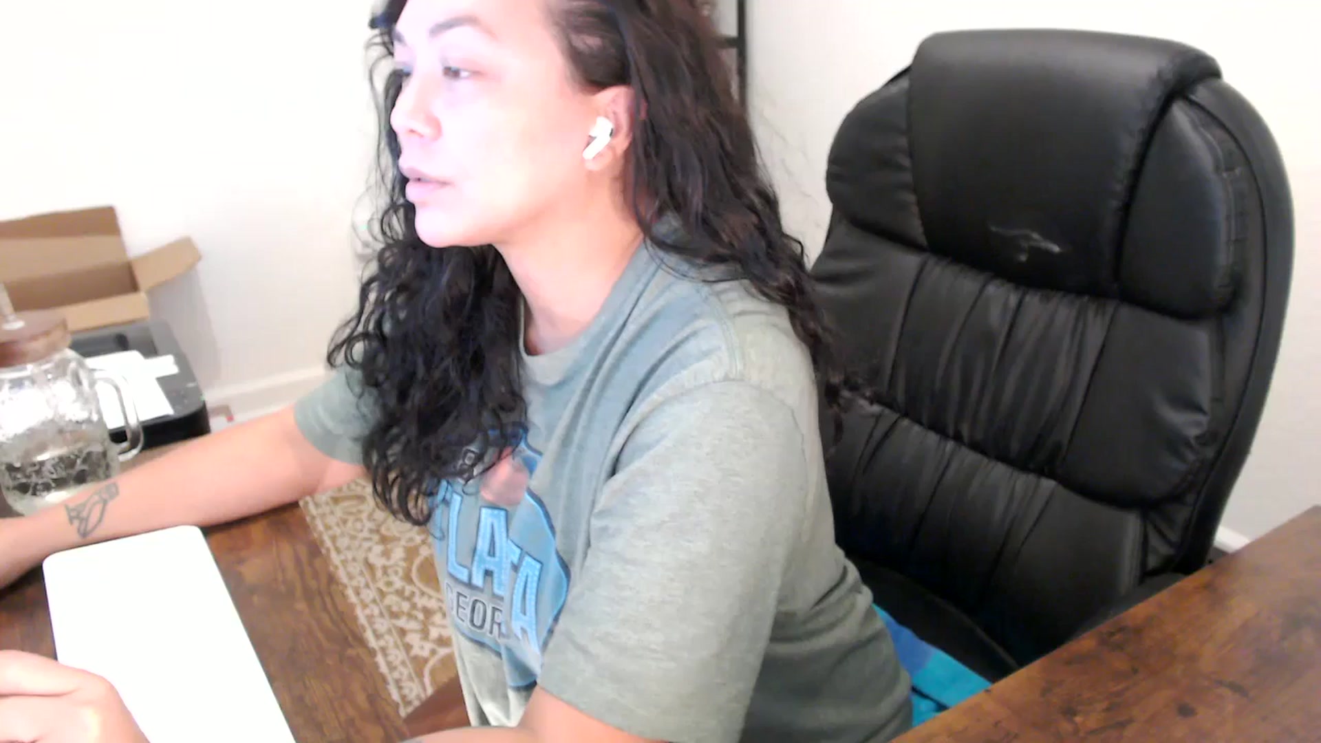 Gallery image thumbnail from MickaylaStar's myfreecams stream on, 10/07/2025, 18:22 image 10 of 20