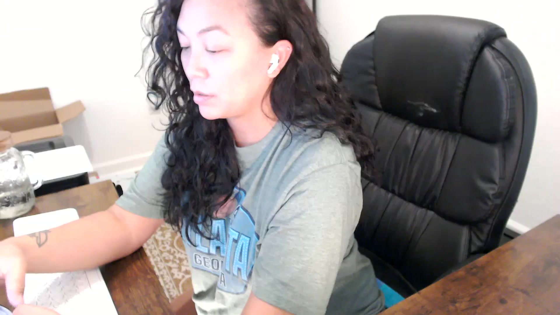 Gallery image thumbnail from MickaylaStar's myfreecams stream on, 10/07/2025, 18:43 image 8 of 20